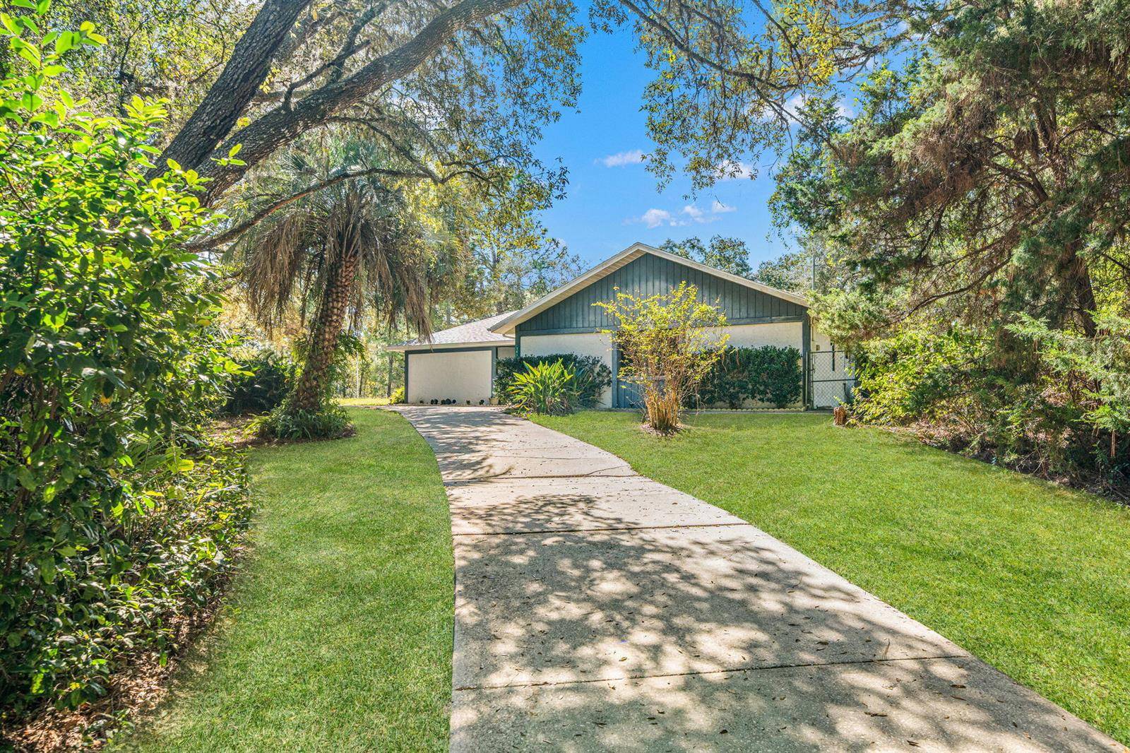 7418 N Firwood - picture