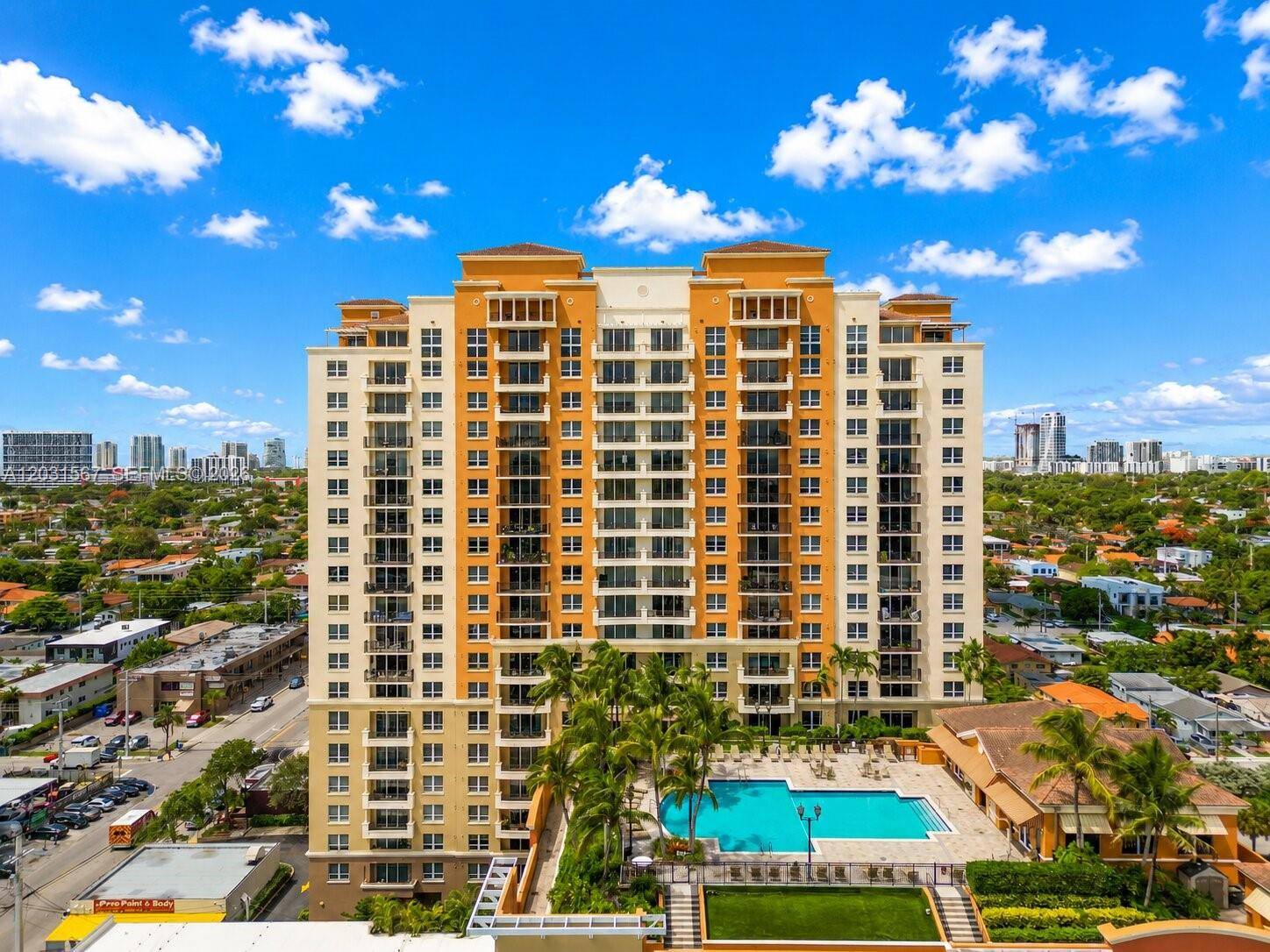 3232 SW 22nd TerMiami - GABLES MARQUIS CONDO condo unit 802 - picture