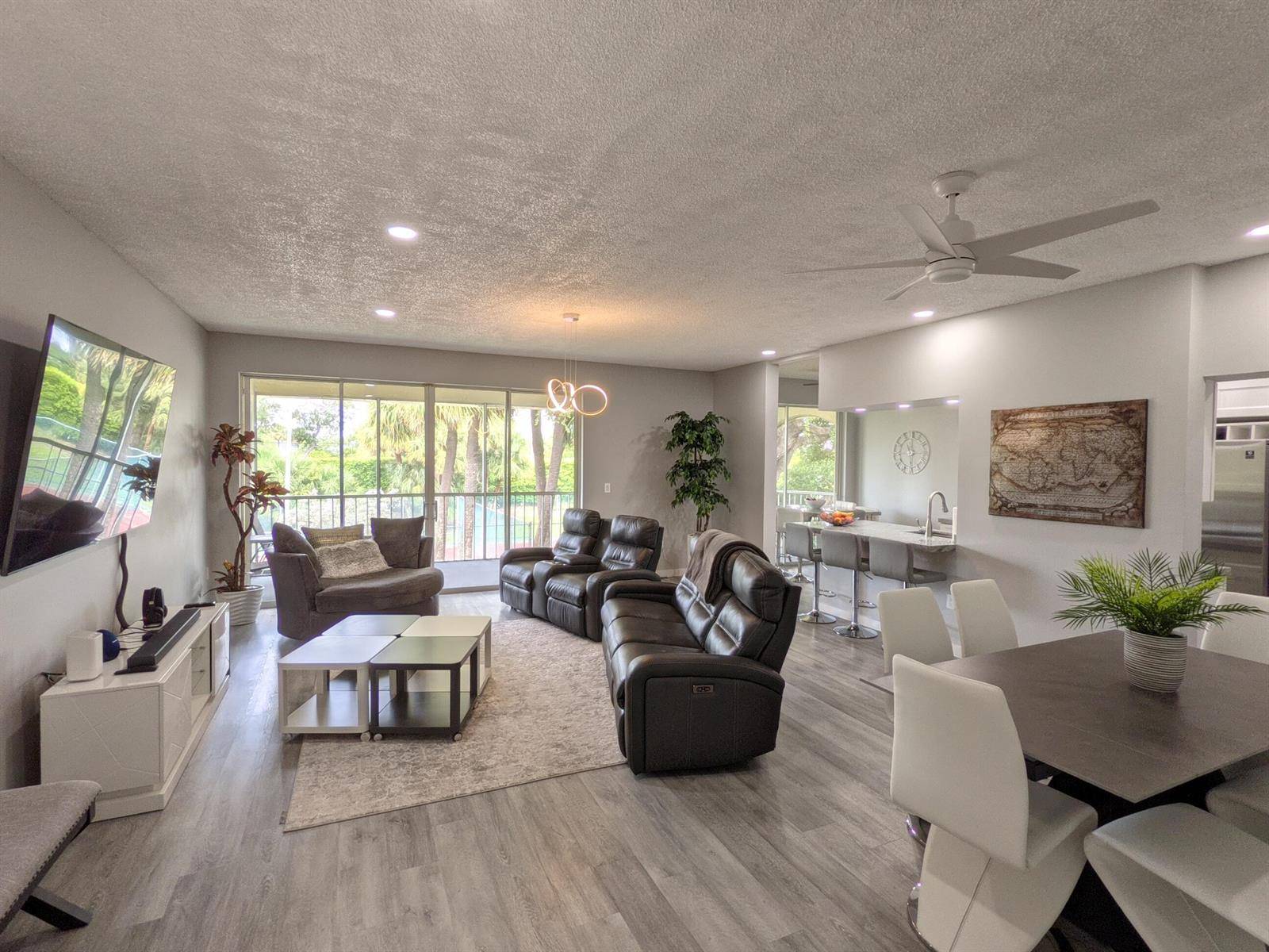 105 Half MoonHypoluxo - HALF MOON BAY CONDO condo unit F2 - picture