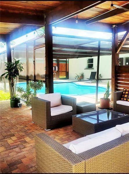 5620 SW 56thDavie - picture
