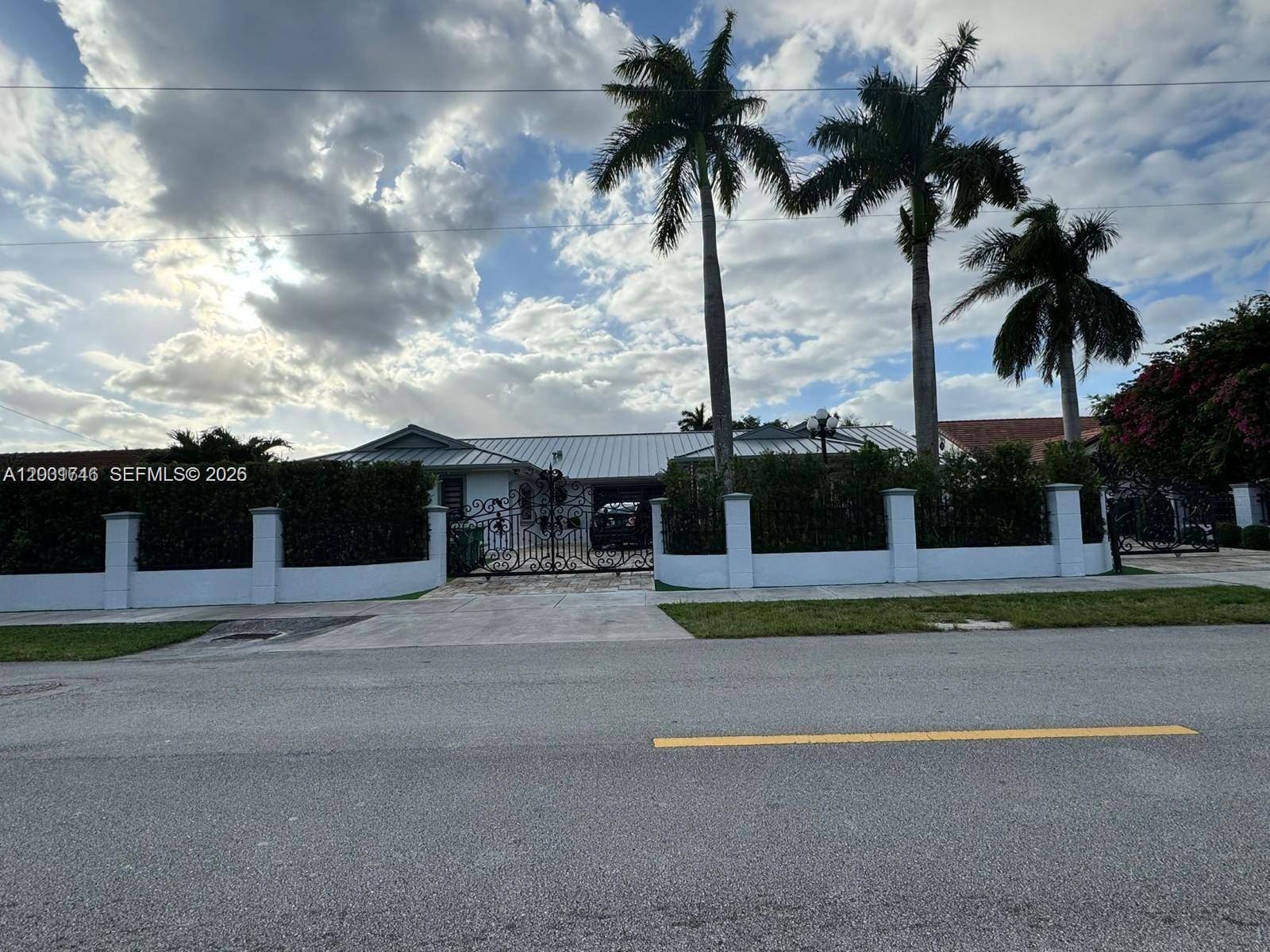 3690 SW 139th AveMiami - picture