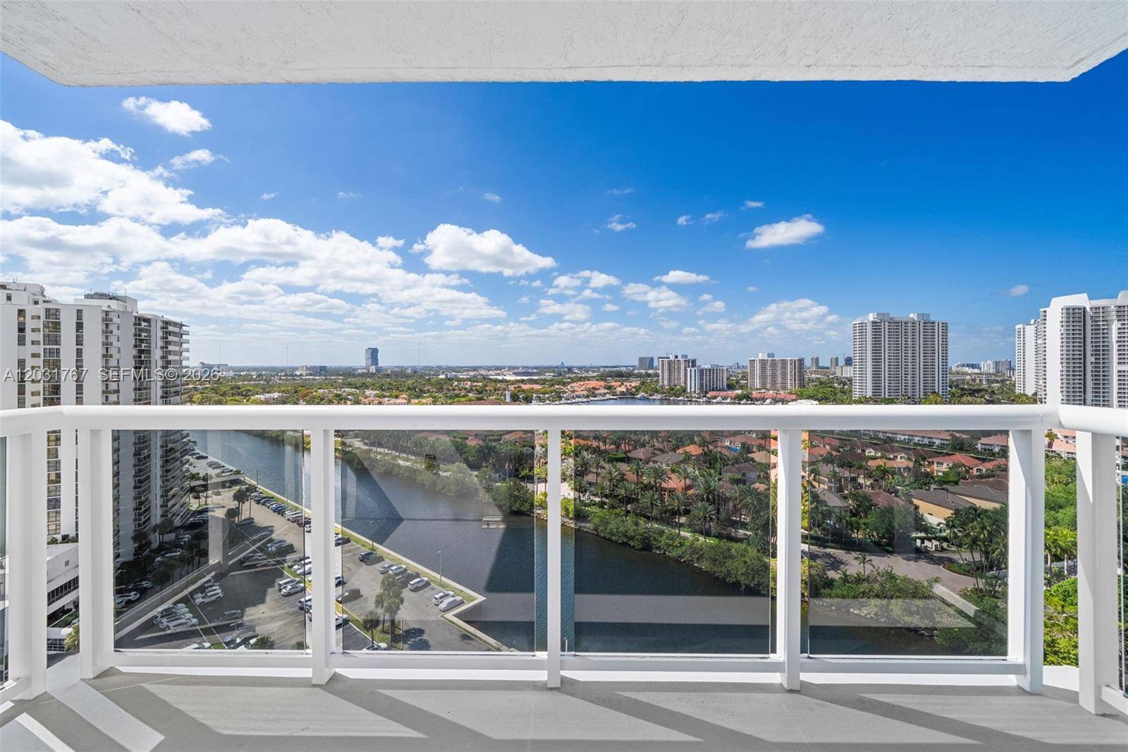 20505 E Country Club DrAventura - WATERVIEW CONDO condo unit 1938 - picture
