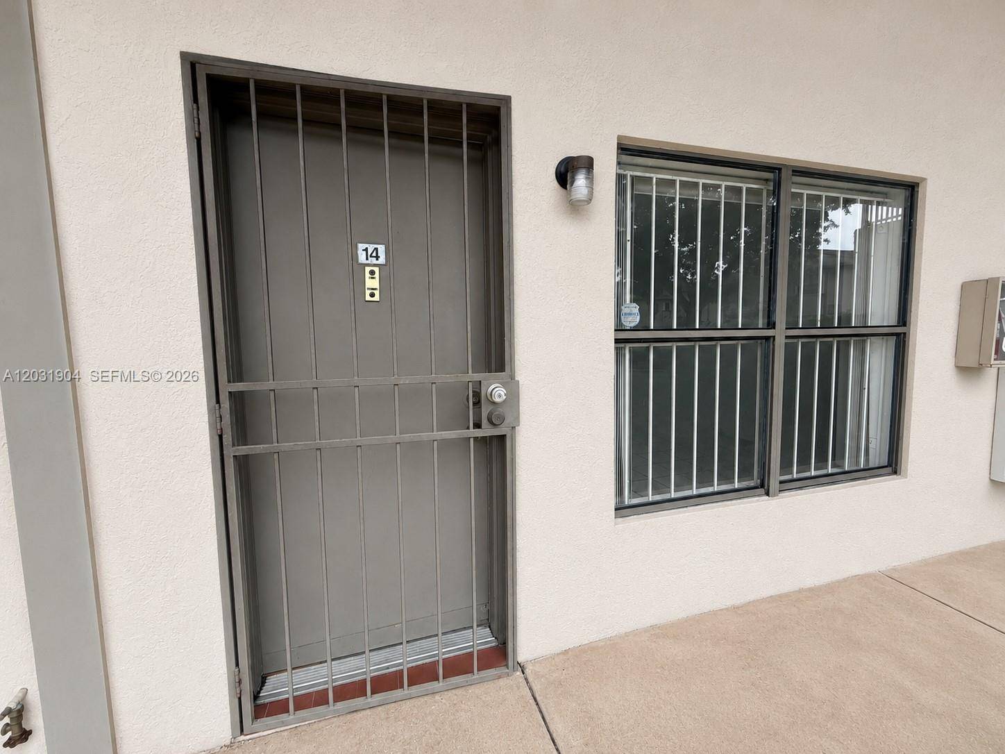 15316 SW 72nd StMiami - Condo 1-4 Stories,Condo condo unit 19-14 - picture
