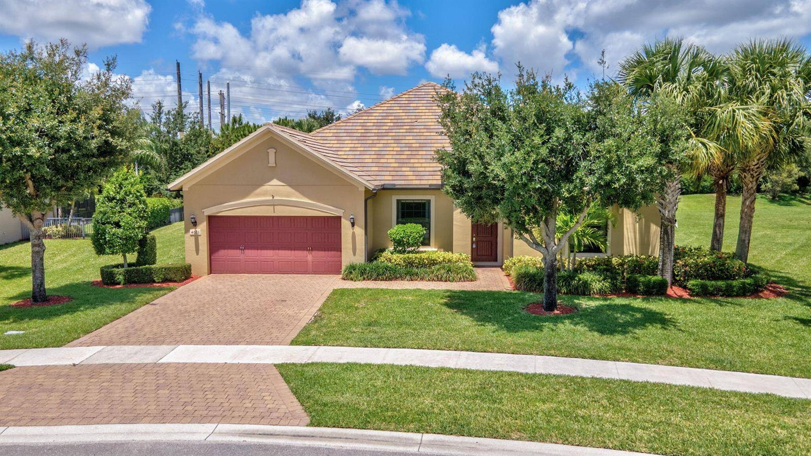 4023 SienaWellington - picture