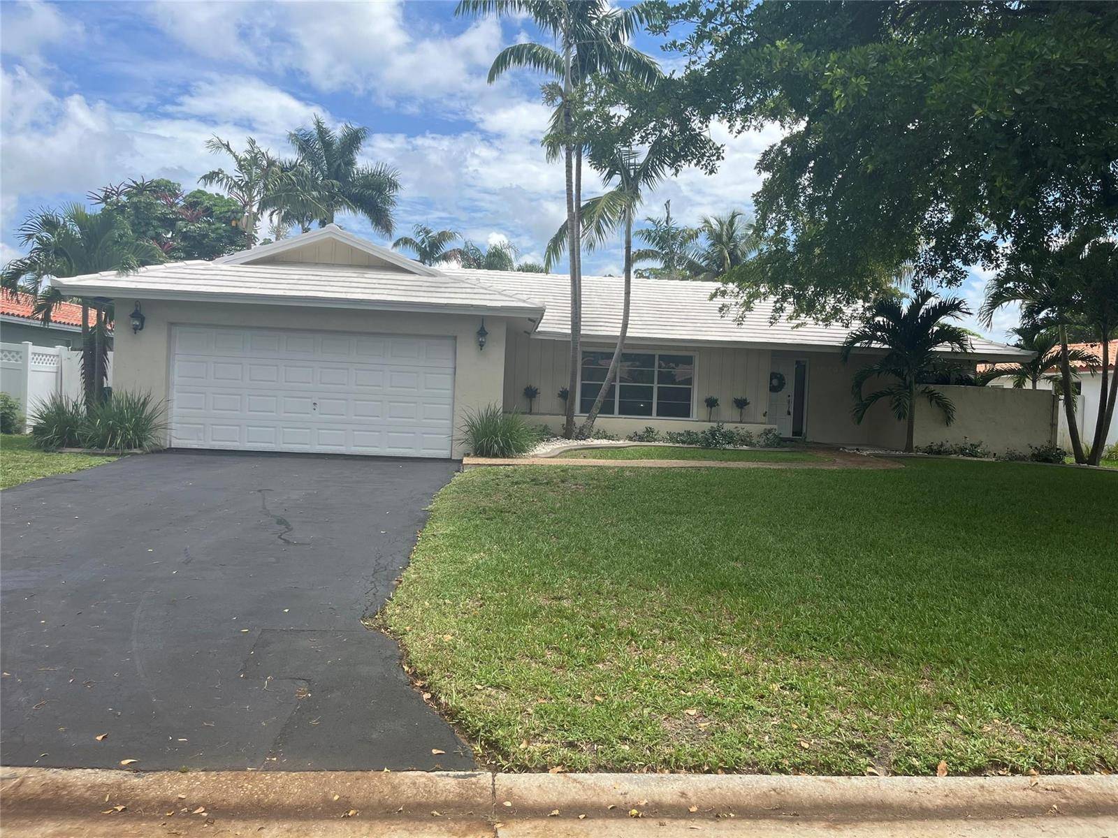 10734 NW 17thCoral Springs - picture