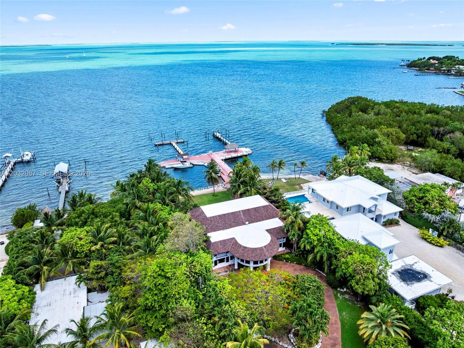 88110 Overseas HwyIslamorada - picture