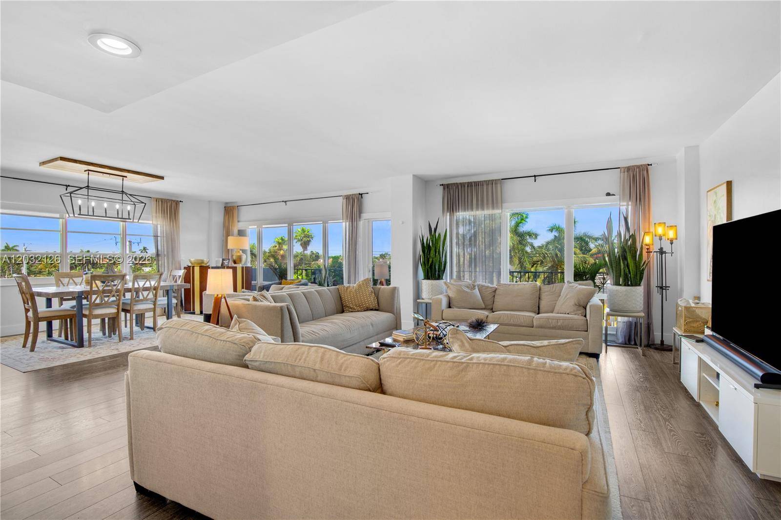 2500 E Las Olas BlvdFort Lauderdale - MARINE TOWER CONDO condo unit 408 - picture