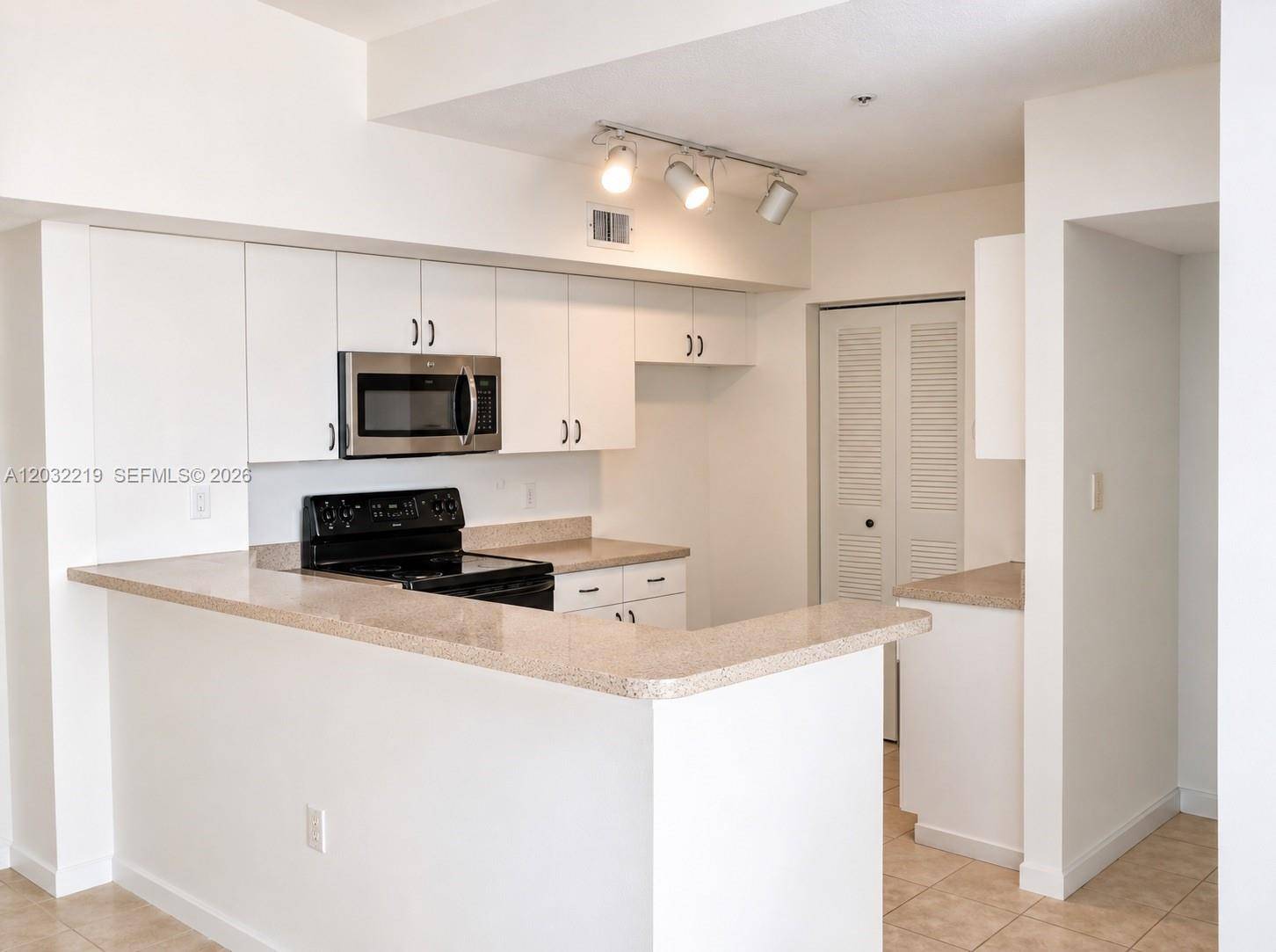 3854 Lyons RdCoconut Creek - Condo 1-4 Stories,Condo condo unit 301-5 - picture
