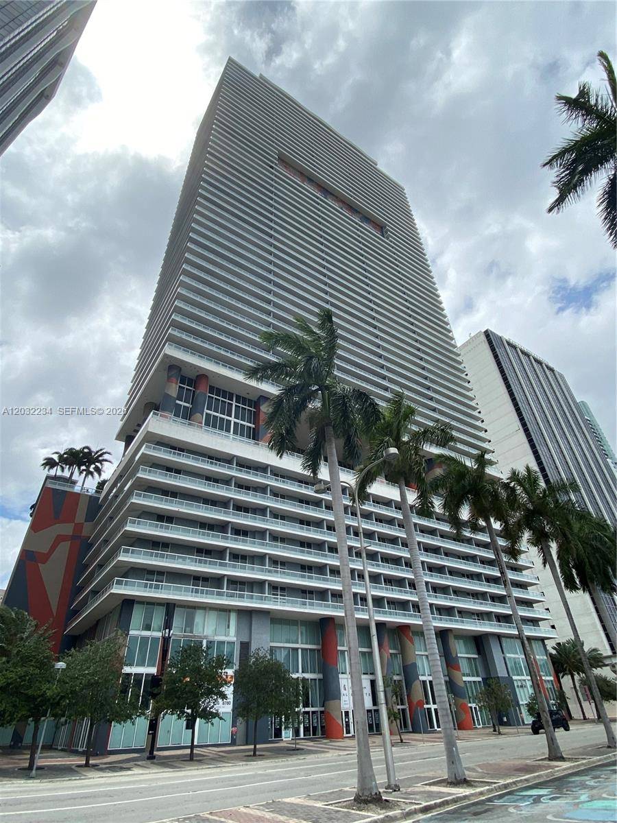 50 Biscayne BlvdMiami - 50 BISCAYNE CONDO condo unit 2902 - picture