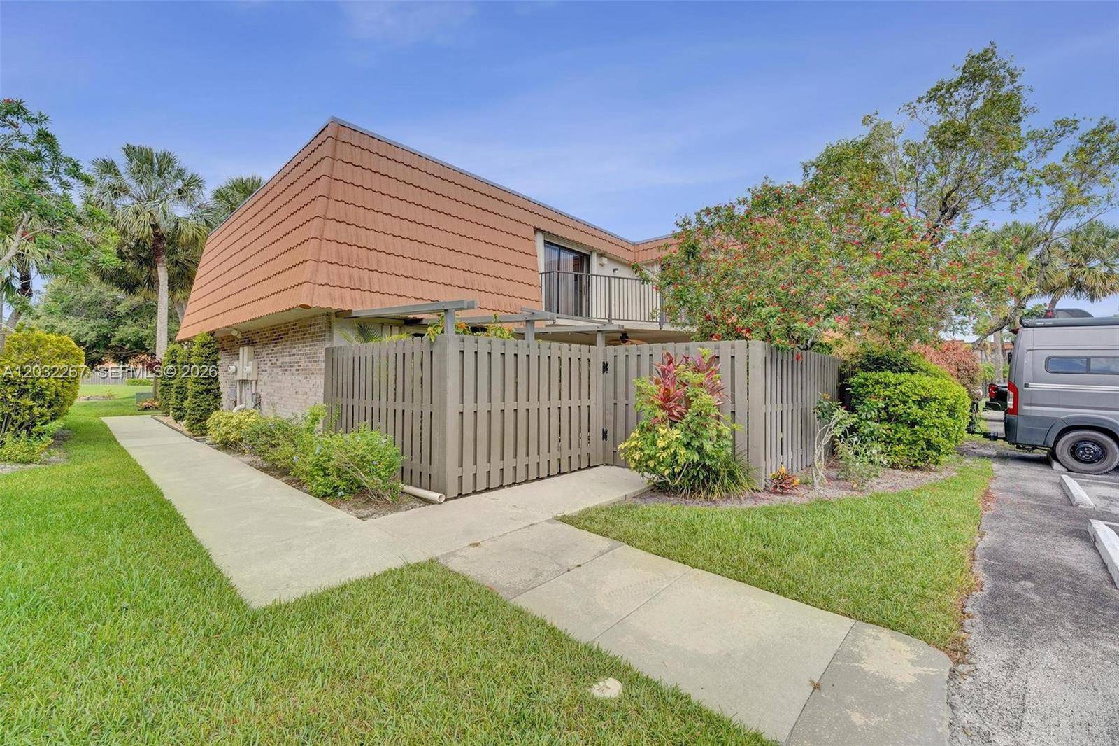 11100 SW 15th MnrDavie - picture