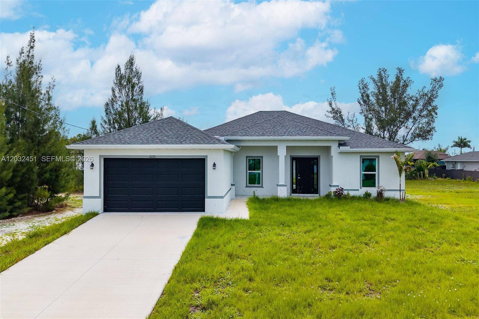 2221 NW 43rdCape Coral - picture