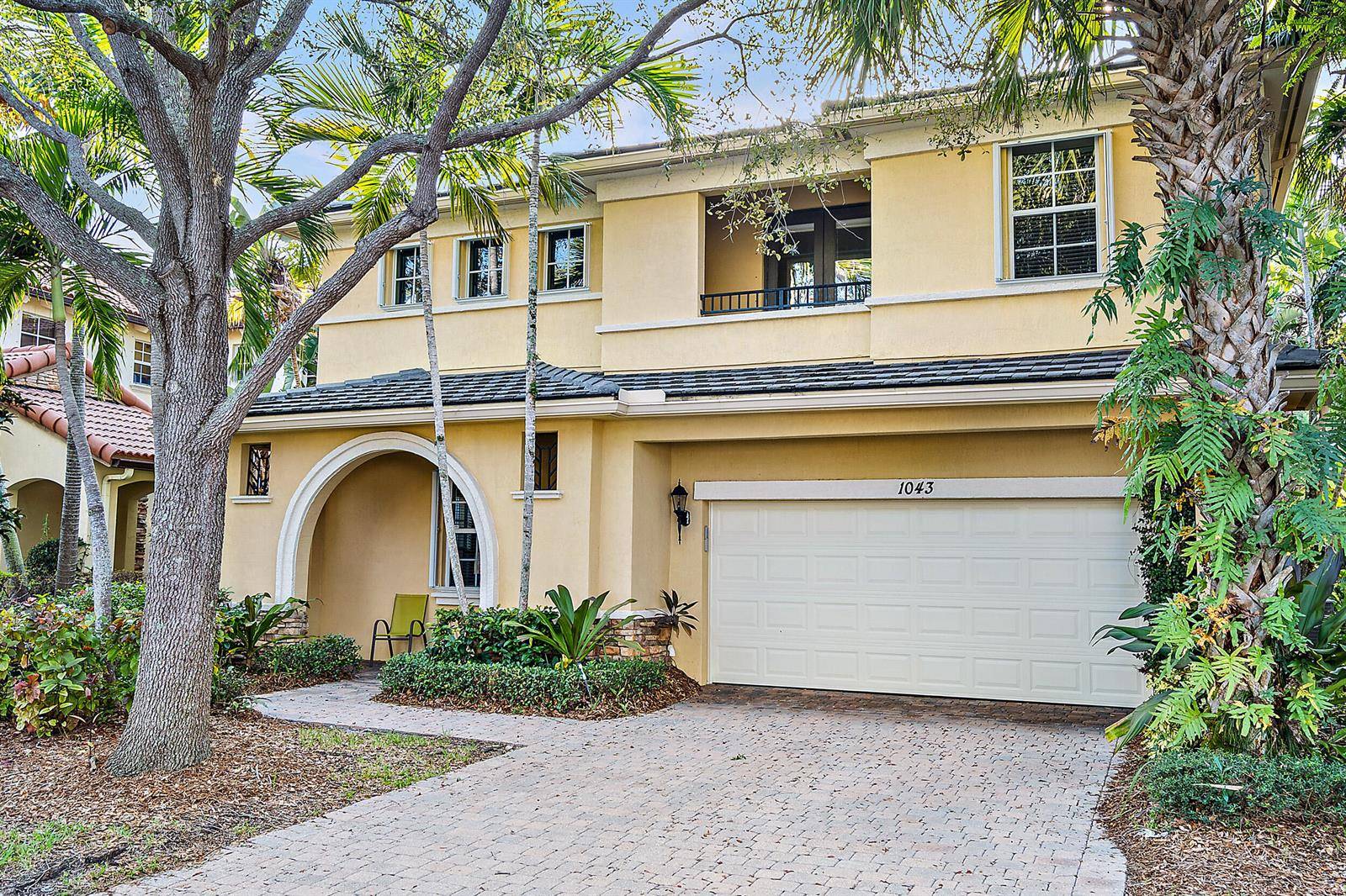 1043 VintnerPalm Beach Gardens - picture