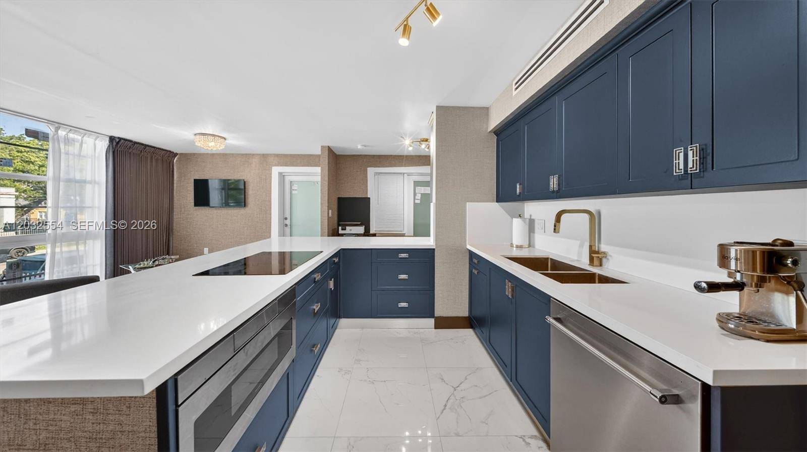 1400 Pennsylvania AveMiami Beach - TERRACE EAST CONDO condo unit 11 - picture