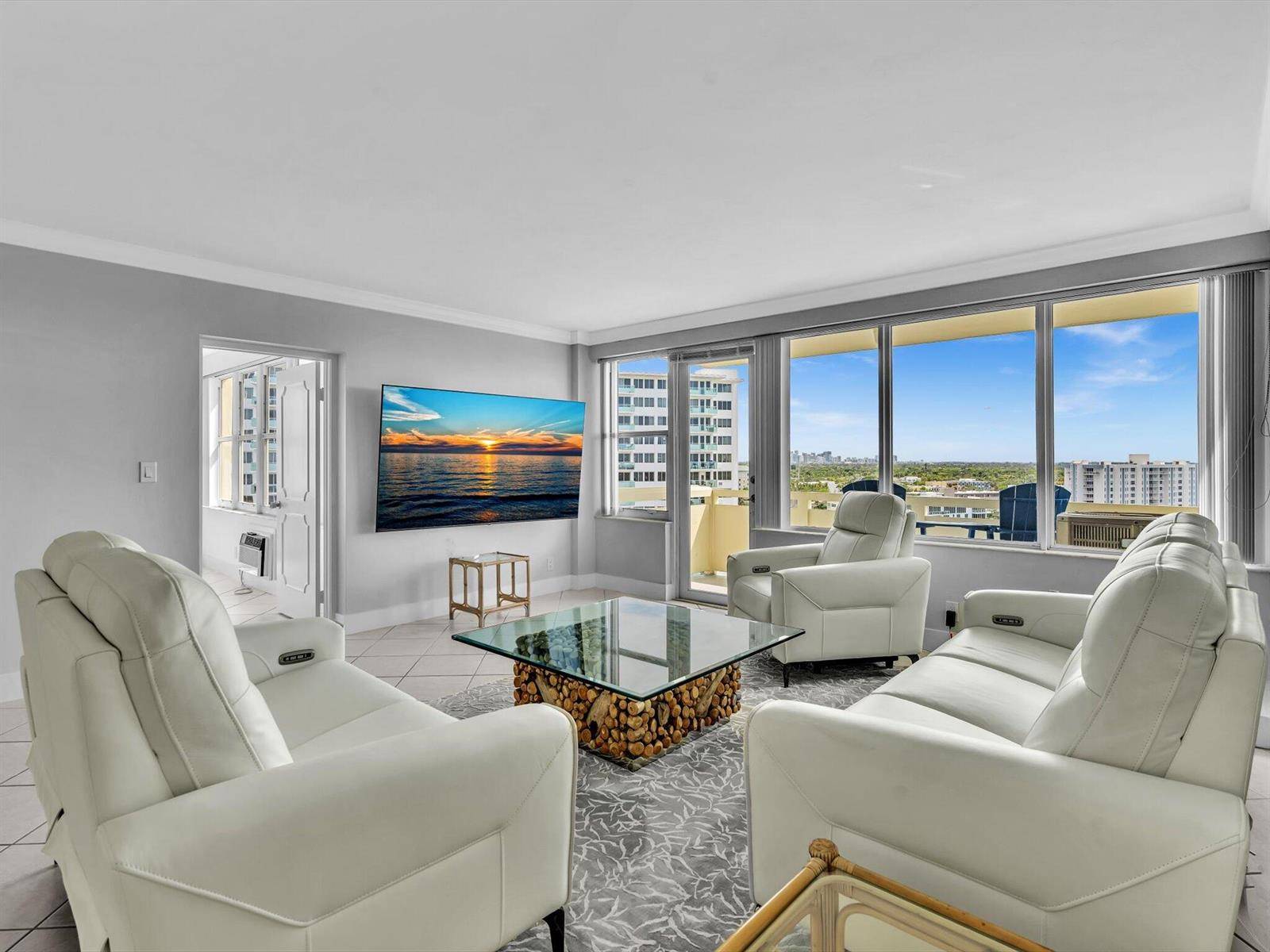 3200 NE 36thFort Lauderdale - Co-Op condo unit 1201 - picture