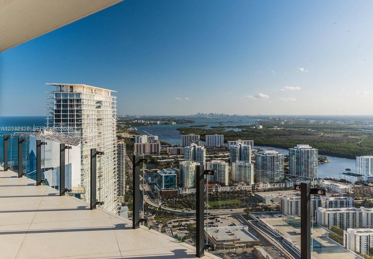 17141 Collins AveSunny Isles Beach - Condo/Co-Op/Annual,Condo condo unit 4602 - picture