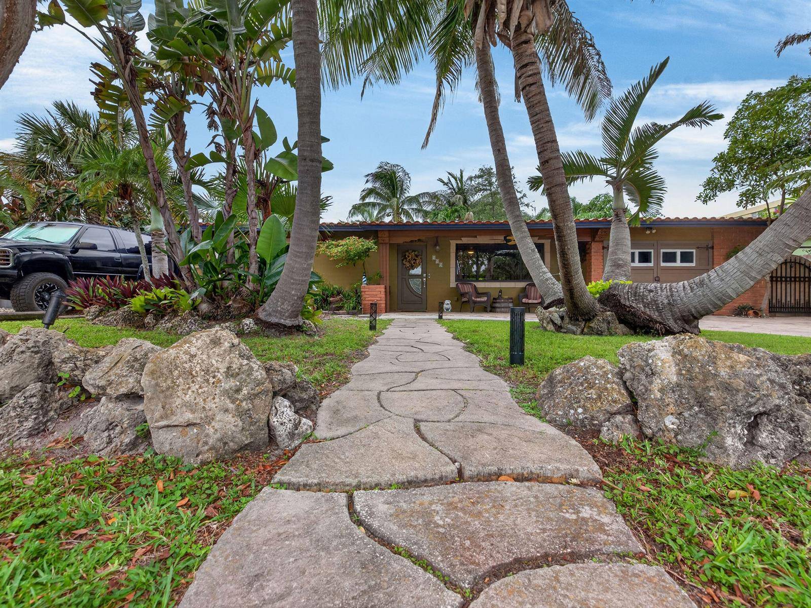 949 NE 25thPompano Beach - picture