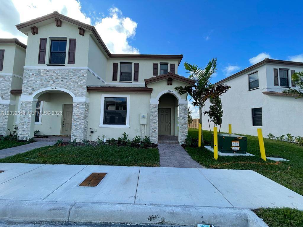 10144 SW 228th TerMiami - picture
