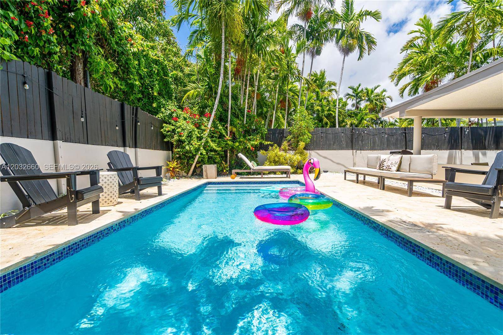 520 SW 22 rdMiami - picture