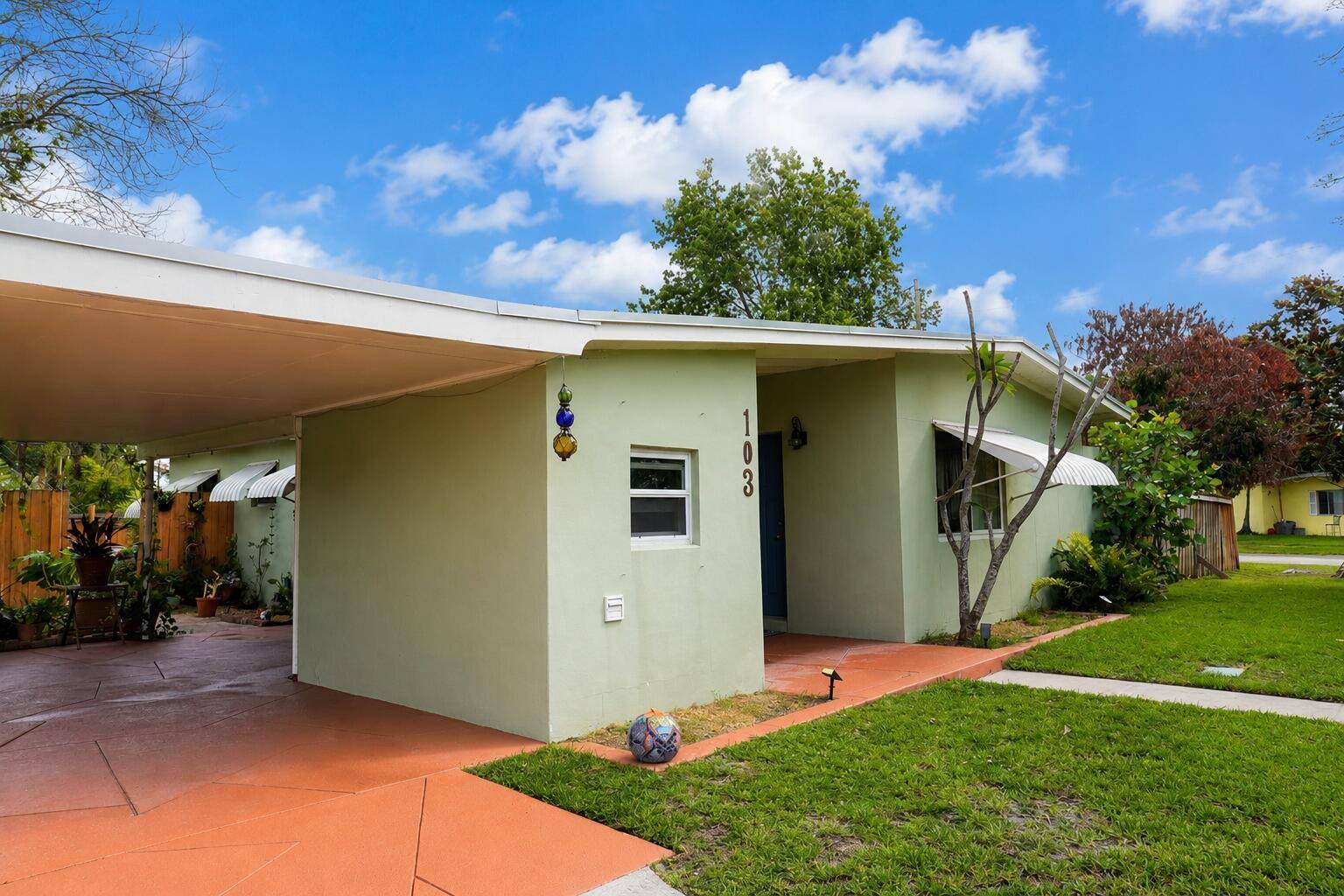 103 SE BonitaPort St. Lucie - picture