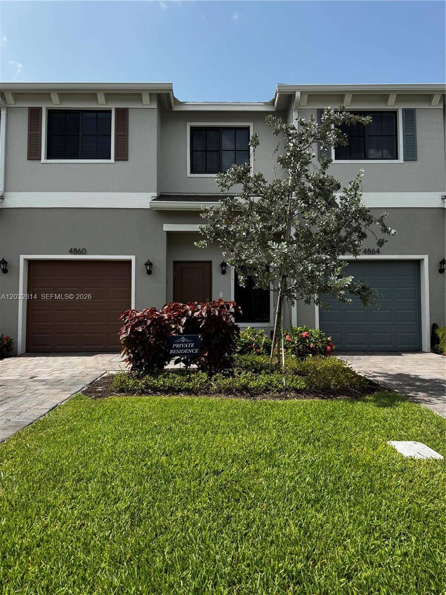 4860 Dillion StLake Worth - Townhouse/Villa-Annual,Townhouse condo unit 4860 - picture