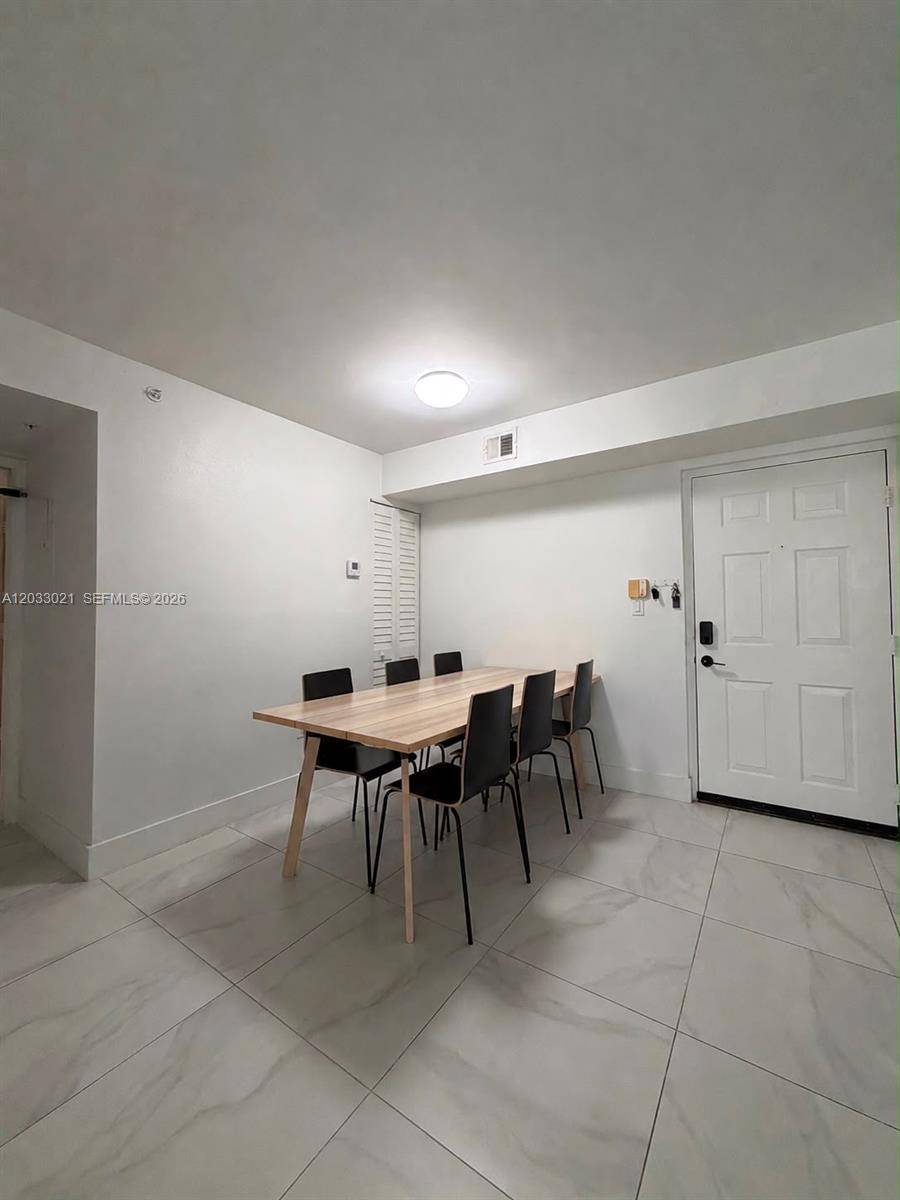 4540 NW 107th AveDoral - Condo 1-4 Stories,Condo condo unit 206-11 - picture