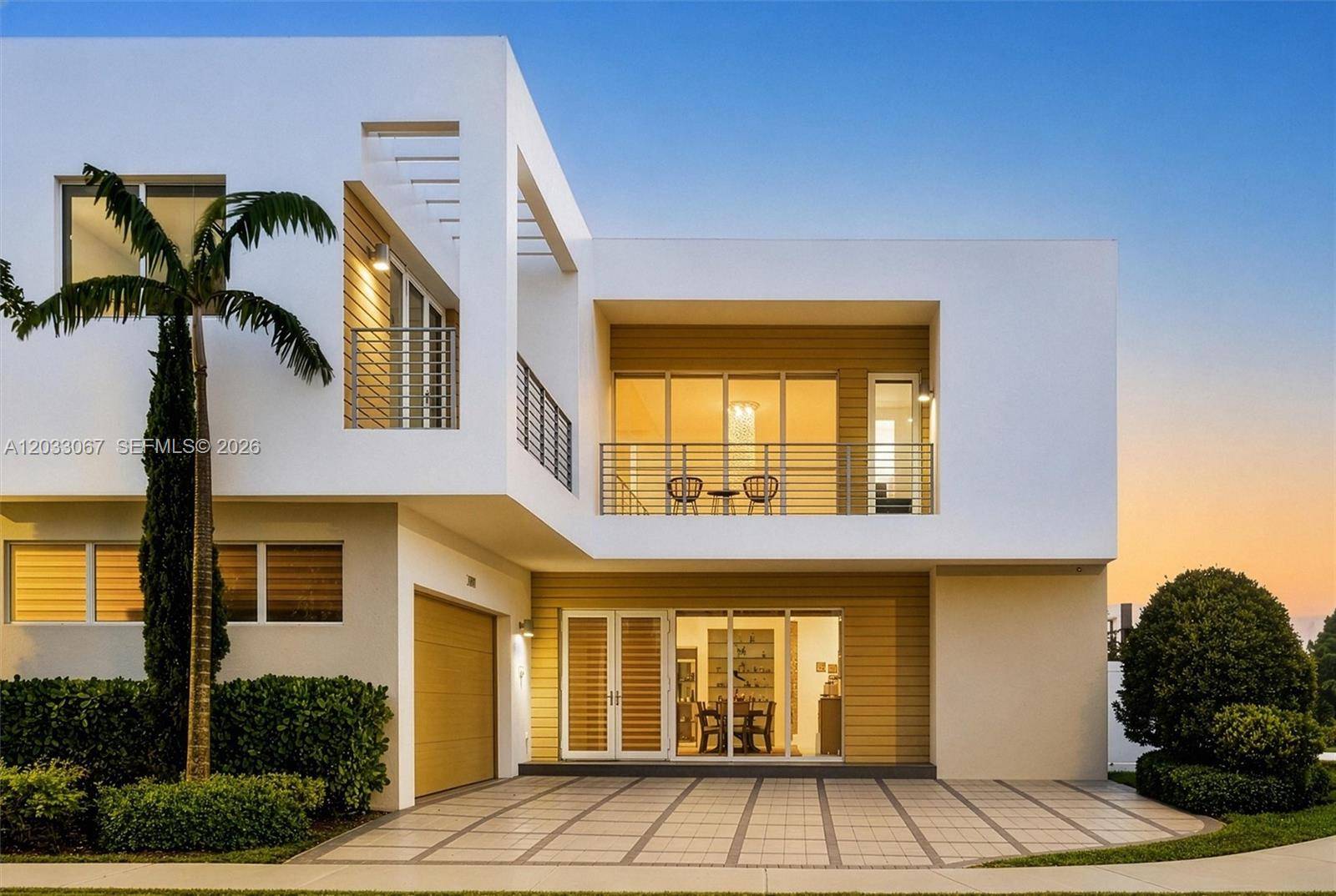 7472 NW 100th AveDoral - picture