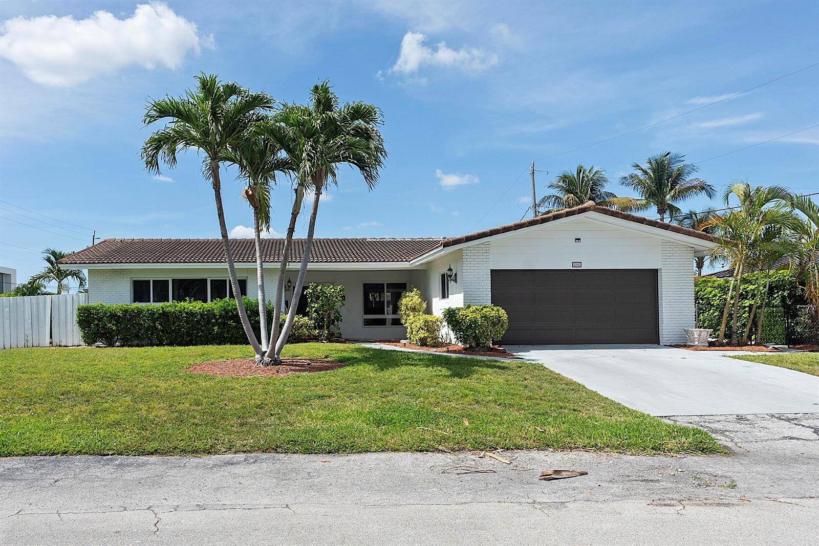 2910 NE 40thLighthouse Point - picture