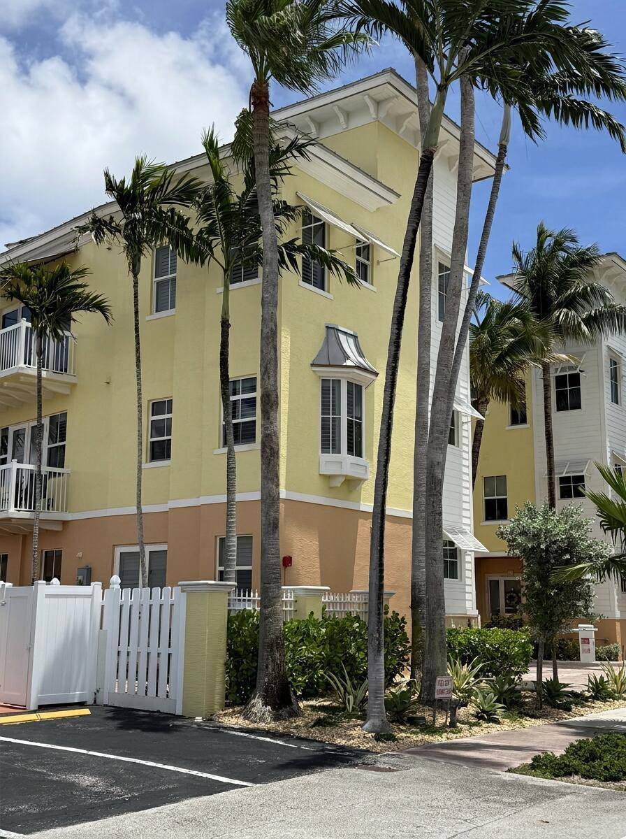 4332 SeagrapeLauderdale By The Sea - SILVER SHORES UNIT condo unit 4 - picture