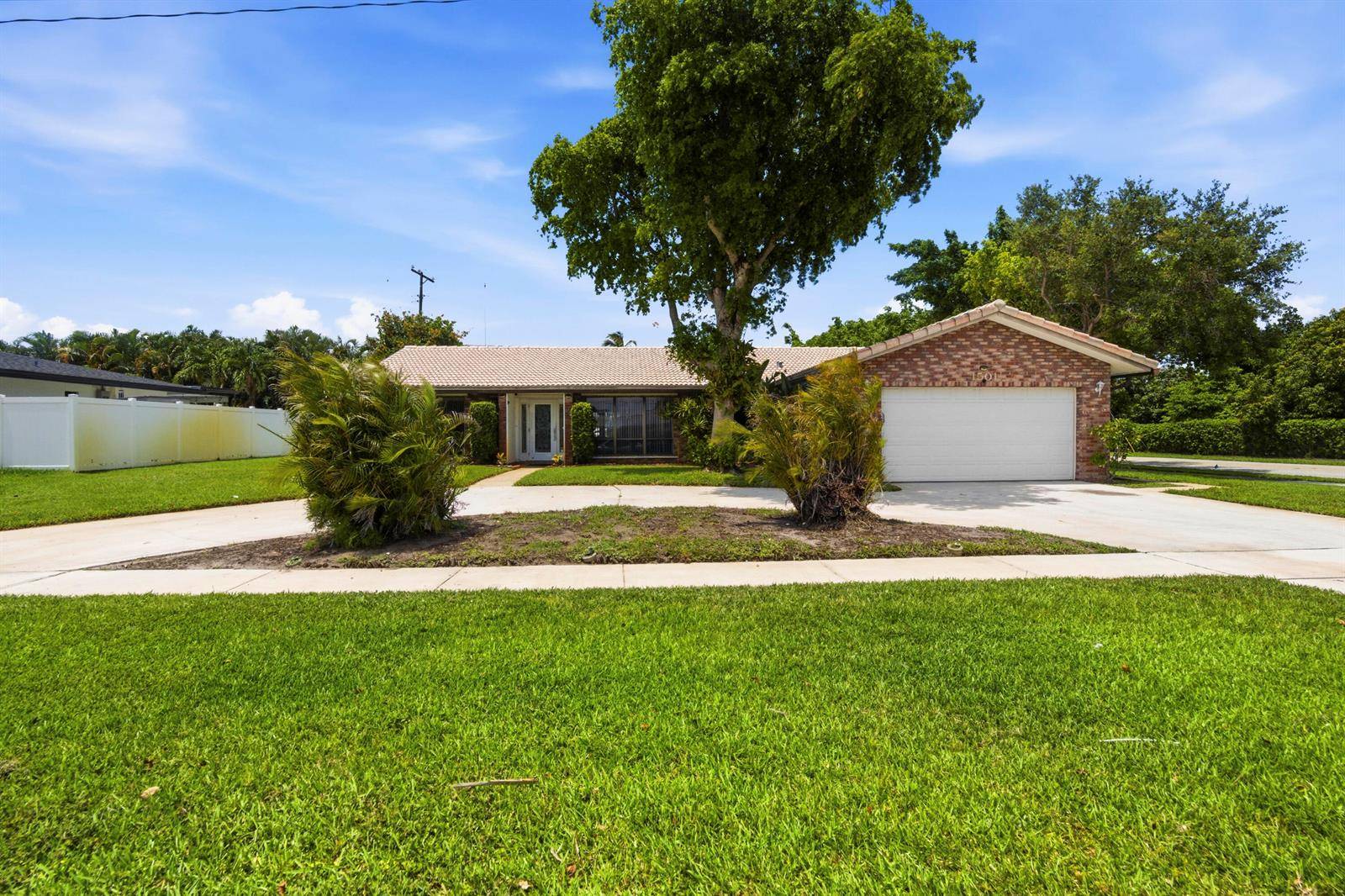 1501 NW 7thBoca Raton - picture