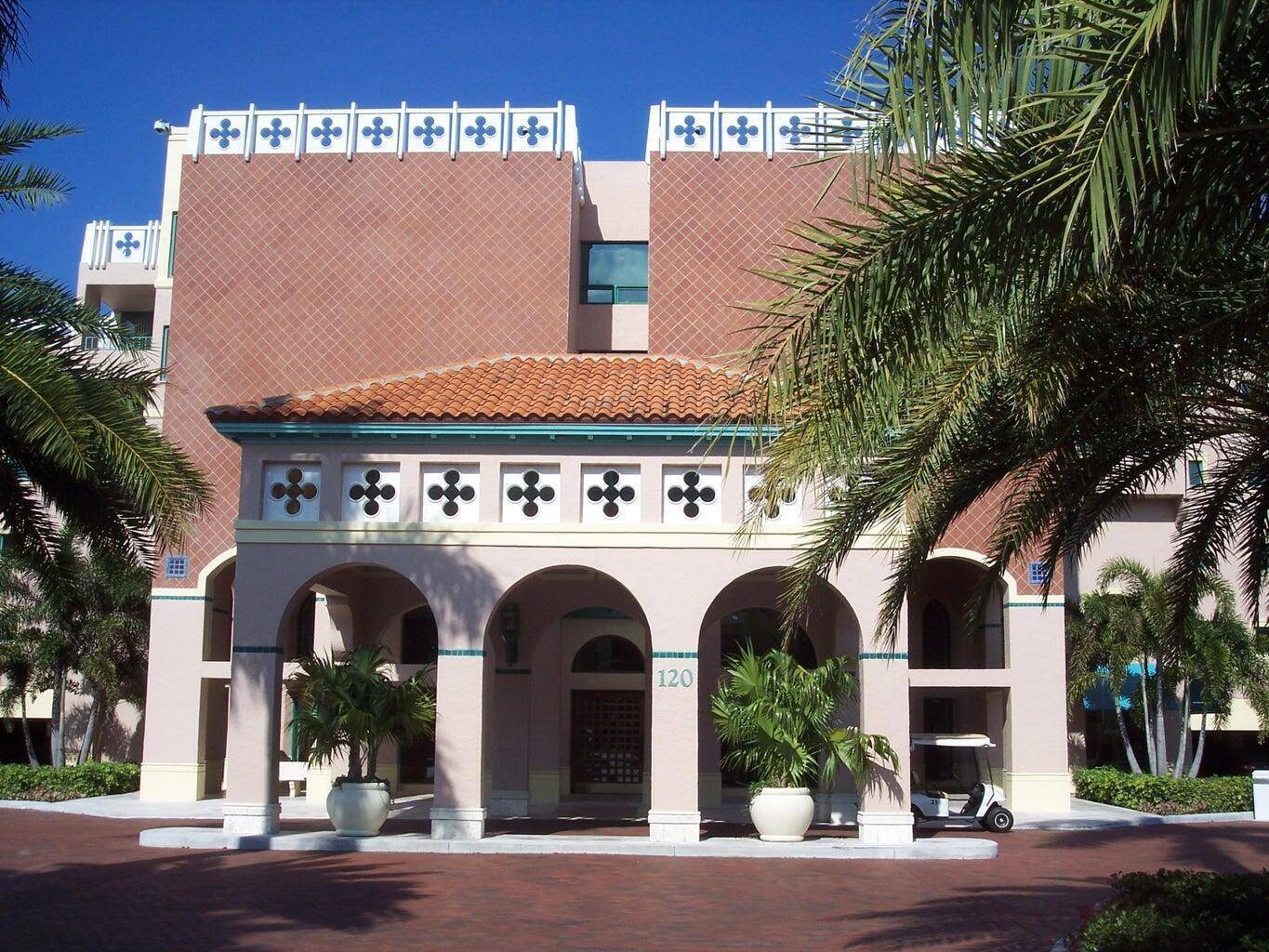 120 SE 5thBoca Raton - MIZNER COURT CONDO condo unit 326 - picture
