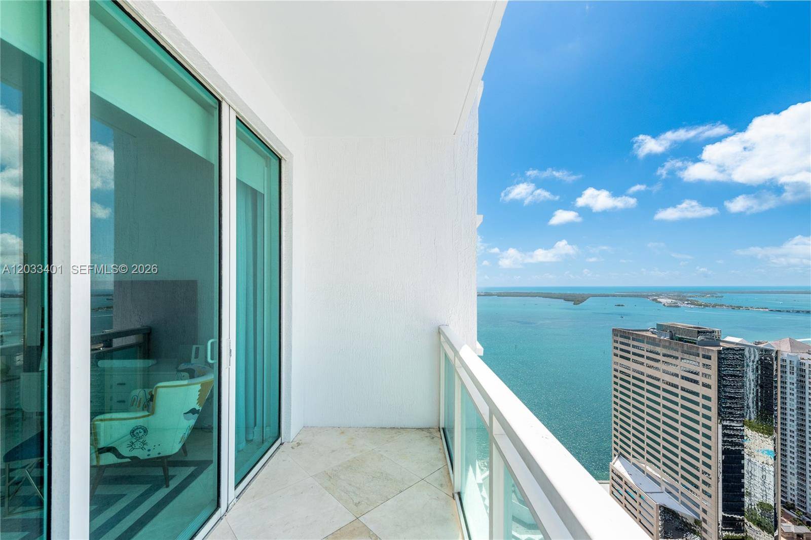 950 Brickell Bay DrMiami - THE PLAZA 851 BRICKELL CO condo unit 4403 - picture