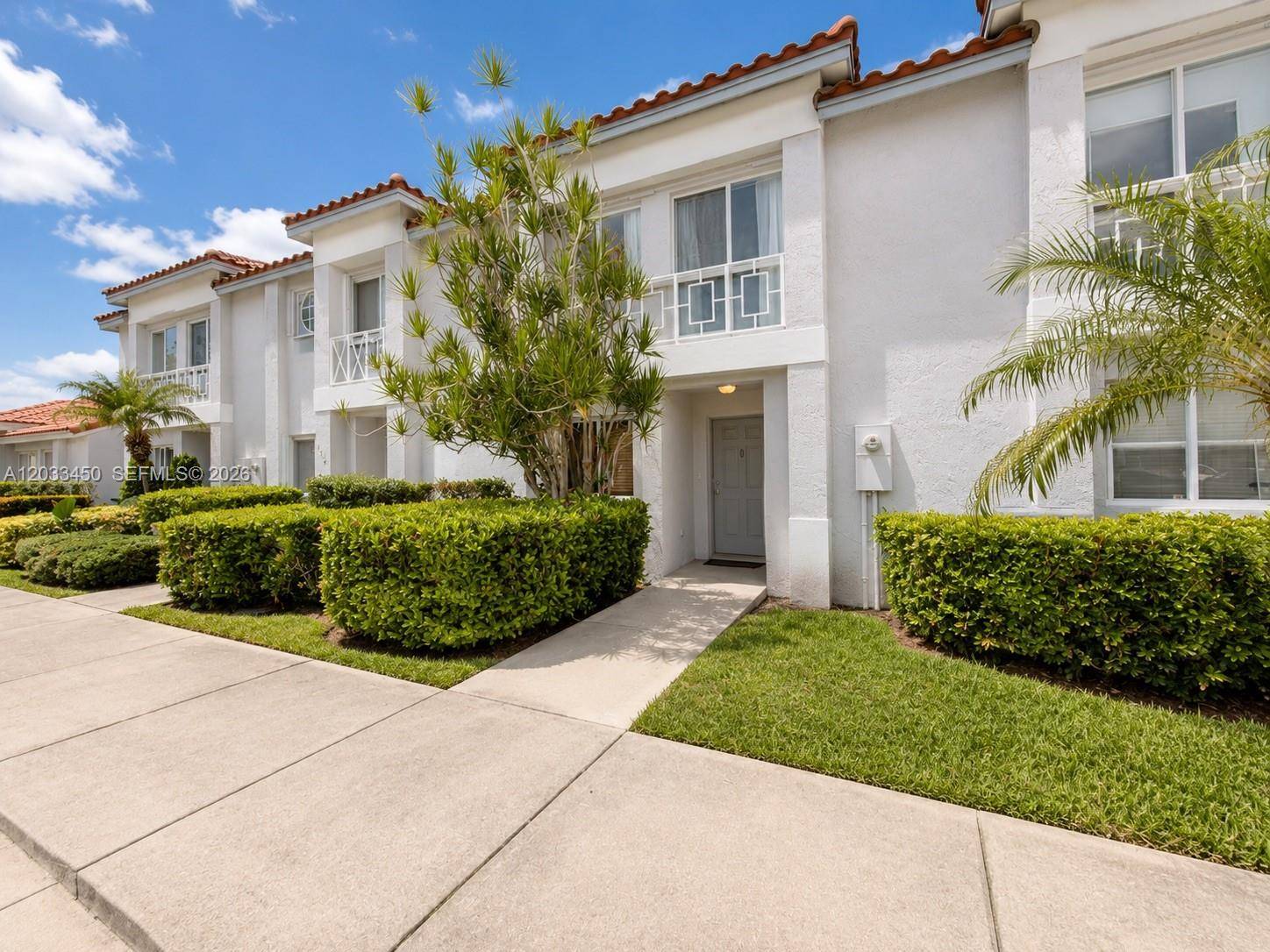 532 NW 208th TerPembroke Pines - picture