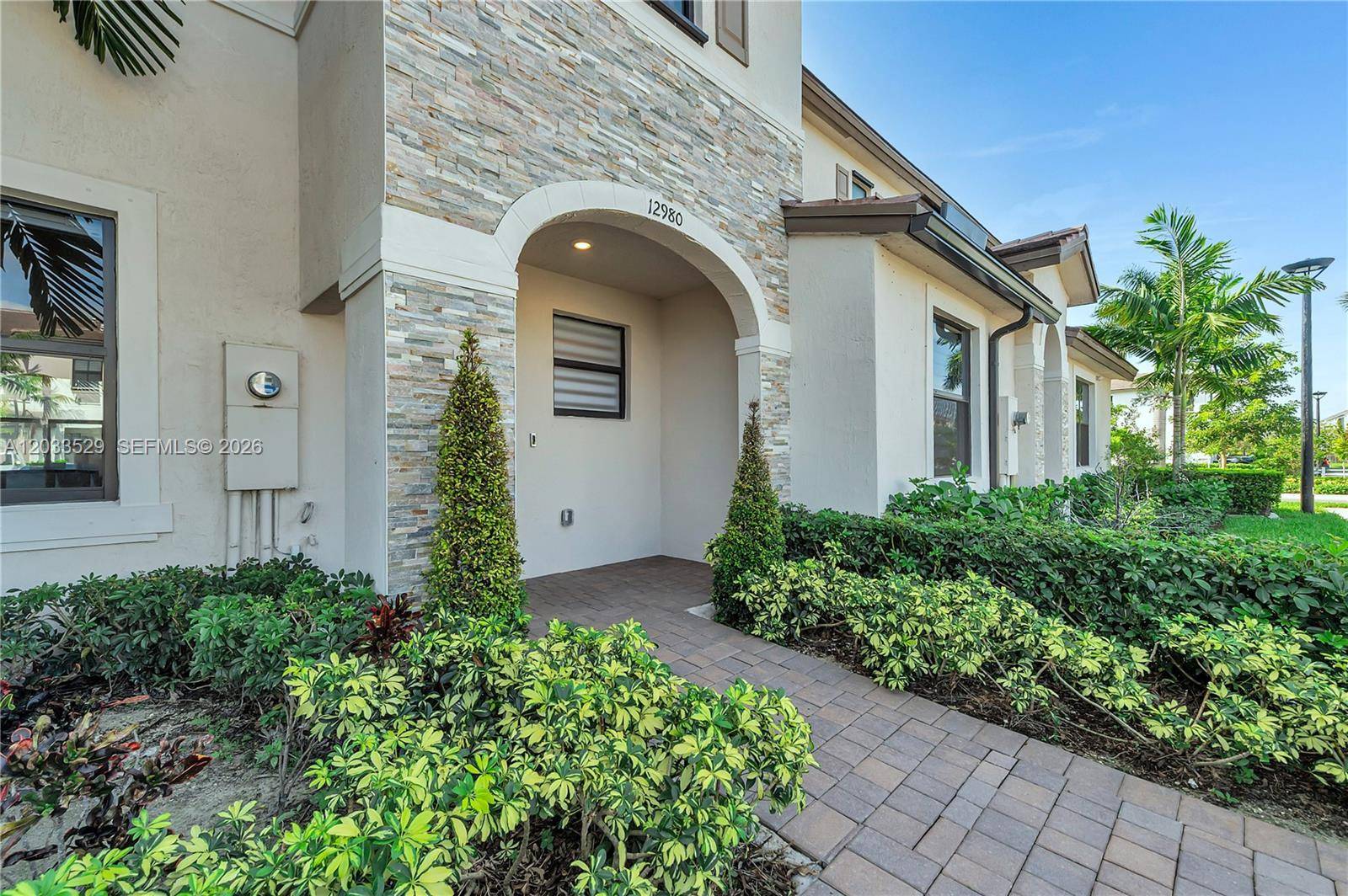 12980 SW 233rd TerHomestead - picture