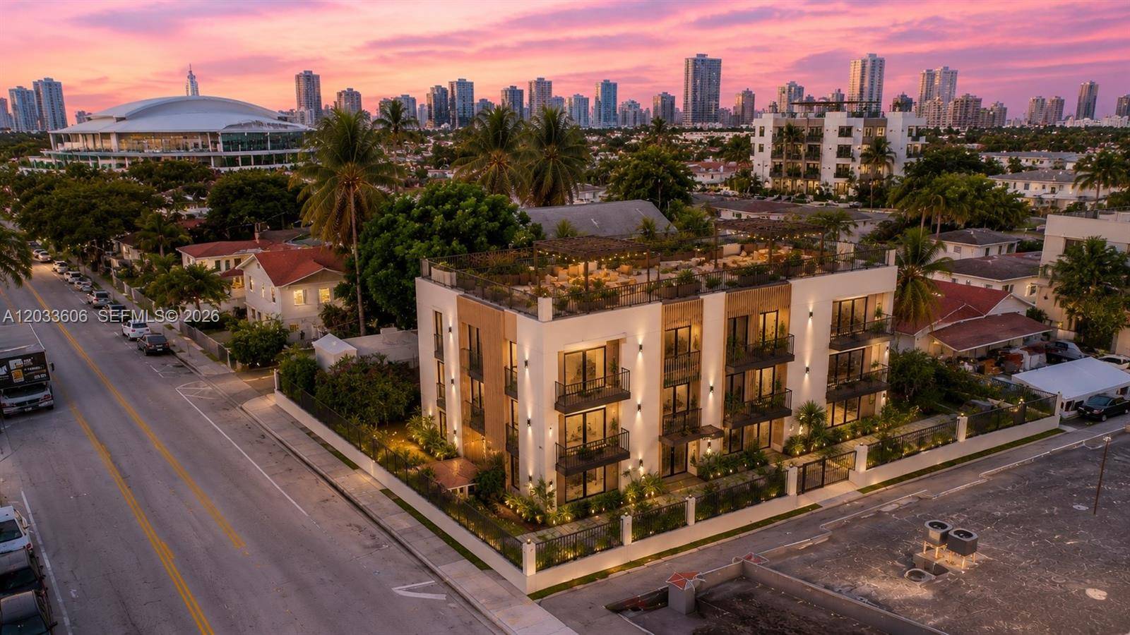 1267 NW 3rd StMiami - picture