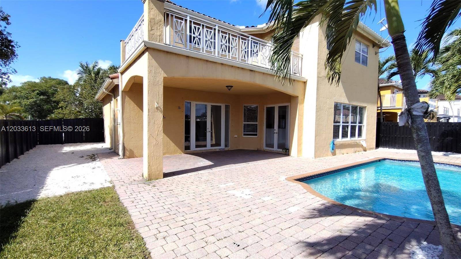 6743 SW 163rd PlMiami - picture