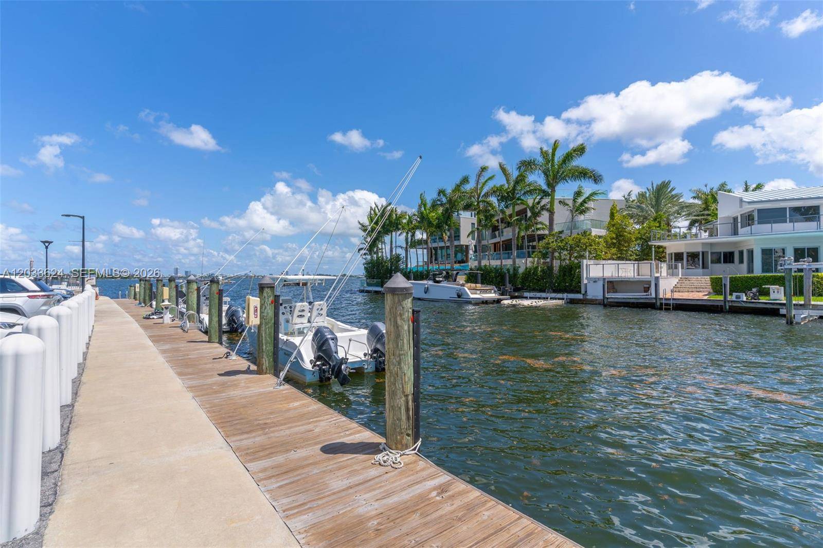 11930 N Bayshore DrNorth Miami - Condo 5+ Stories,Condo condo unit 704 - picture