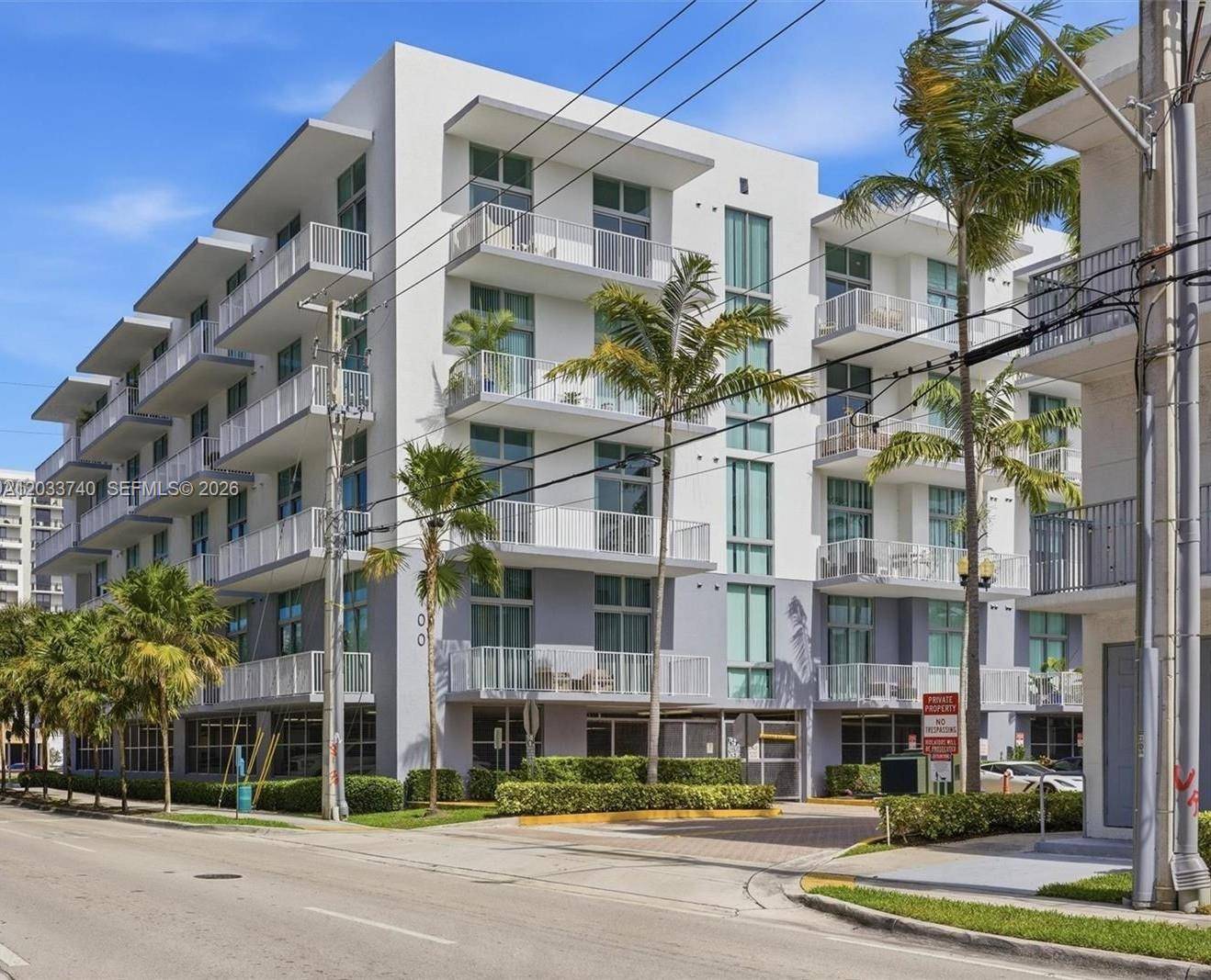 2100 Van Buren StHollywood - Condo 5+ Stories,Condo condo unit 322 - picture