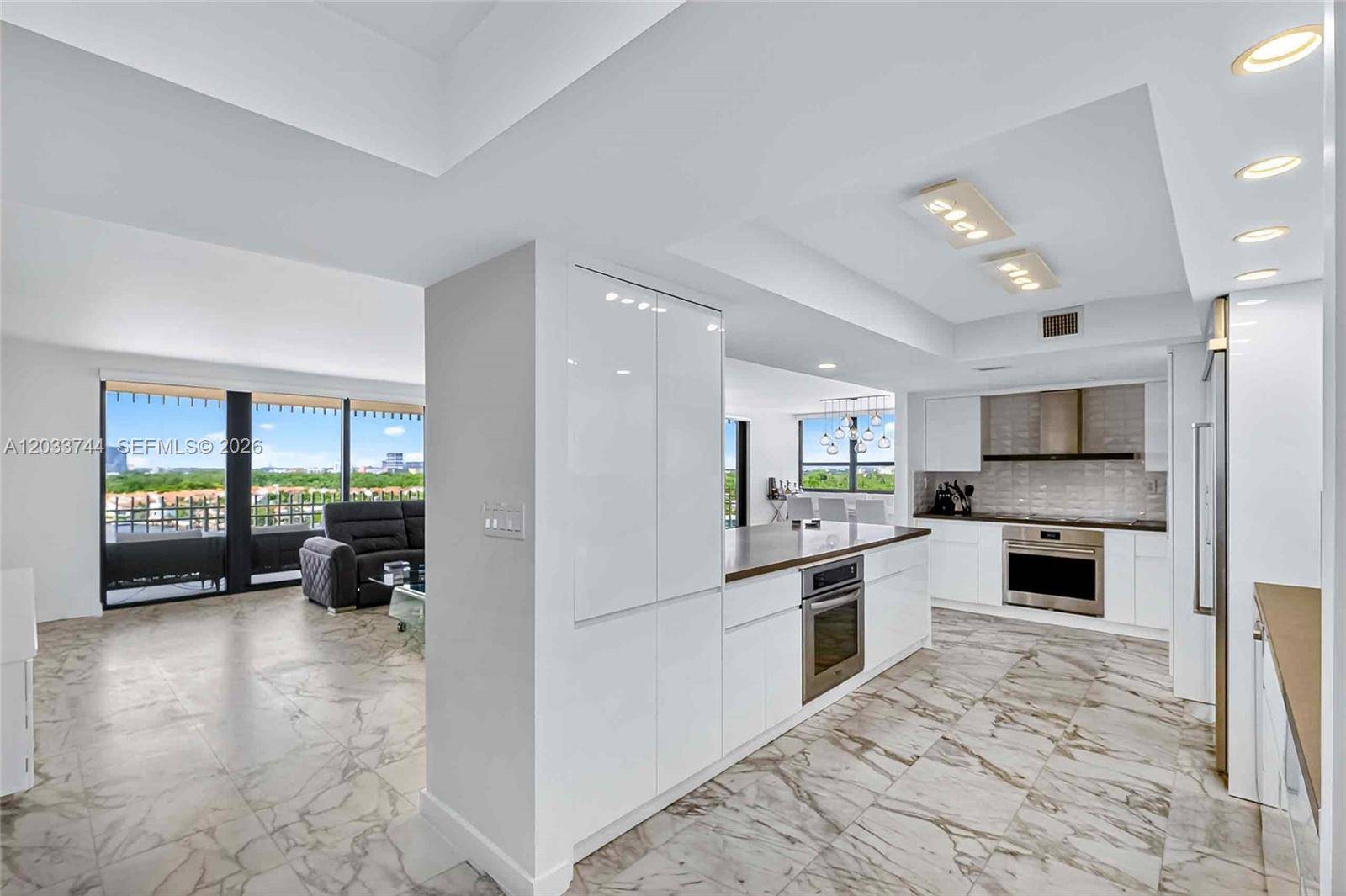 2 Grove Isle DrMiami - GROVE ISLE CONDO condo unit B1210 - picture