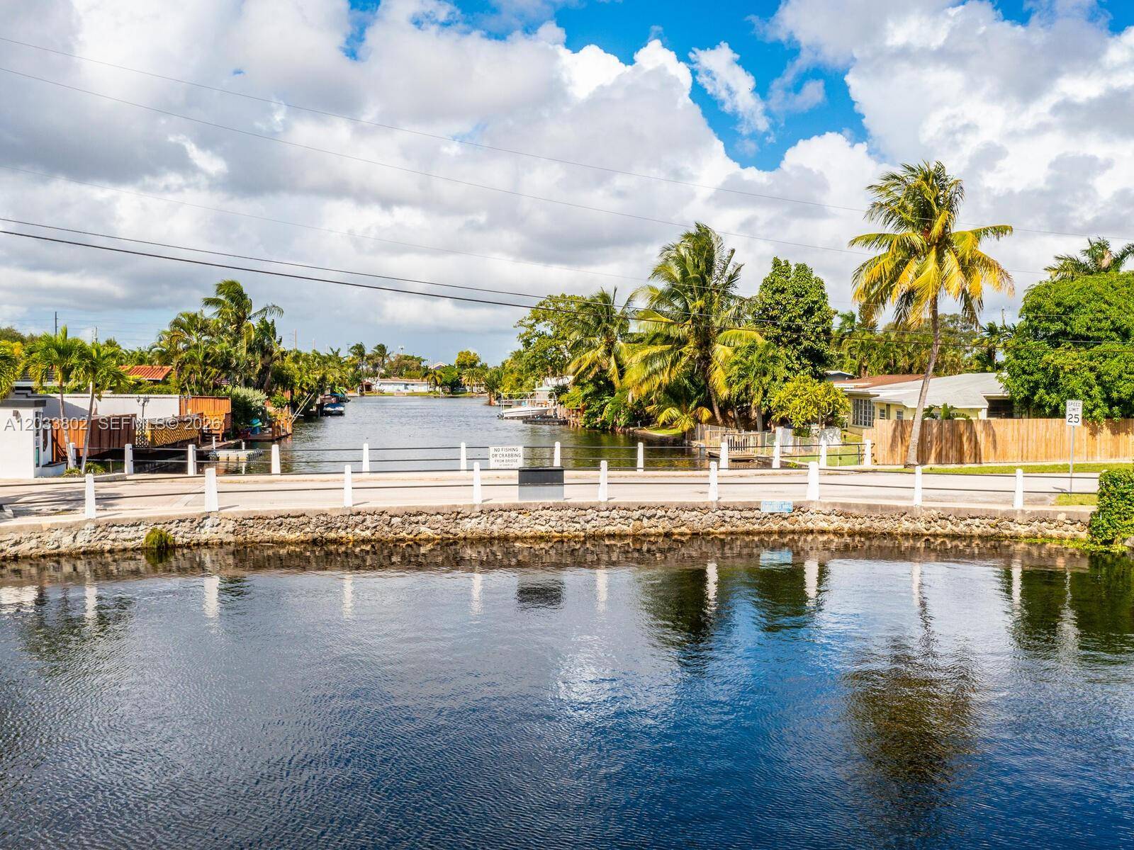2856 NW 10th AveWilton Manors - picture