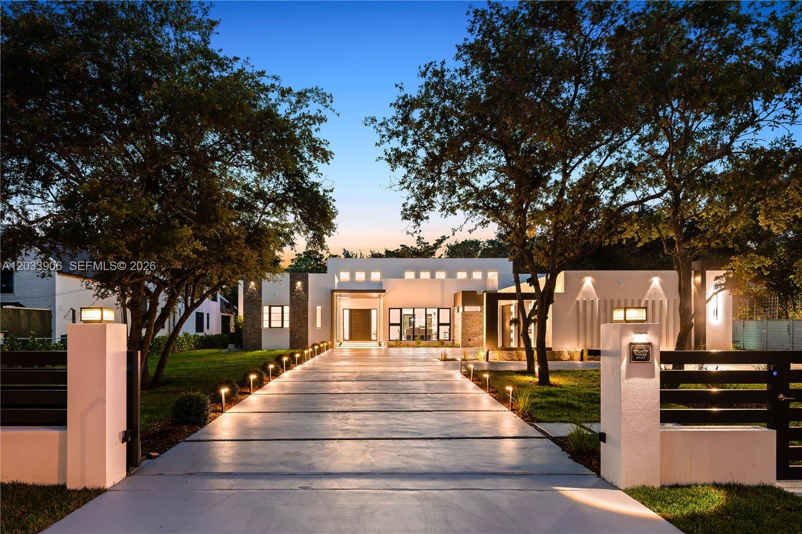 6200 SW 83 AvMiami - picture