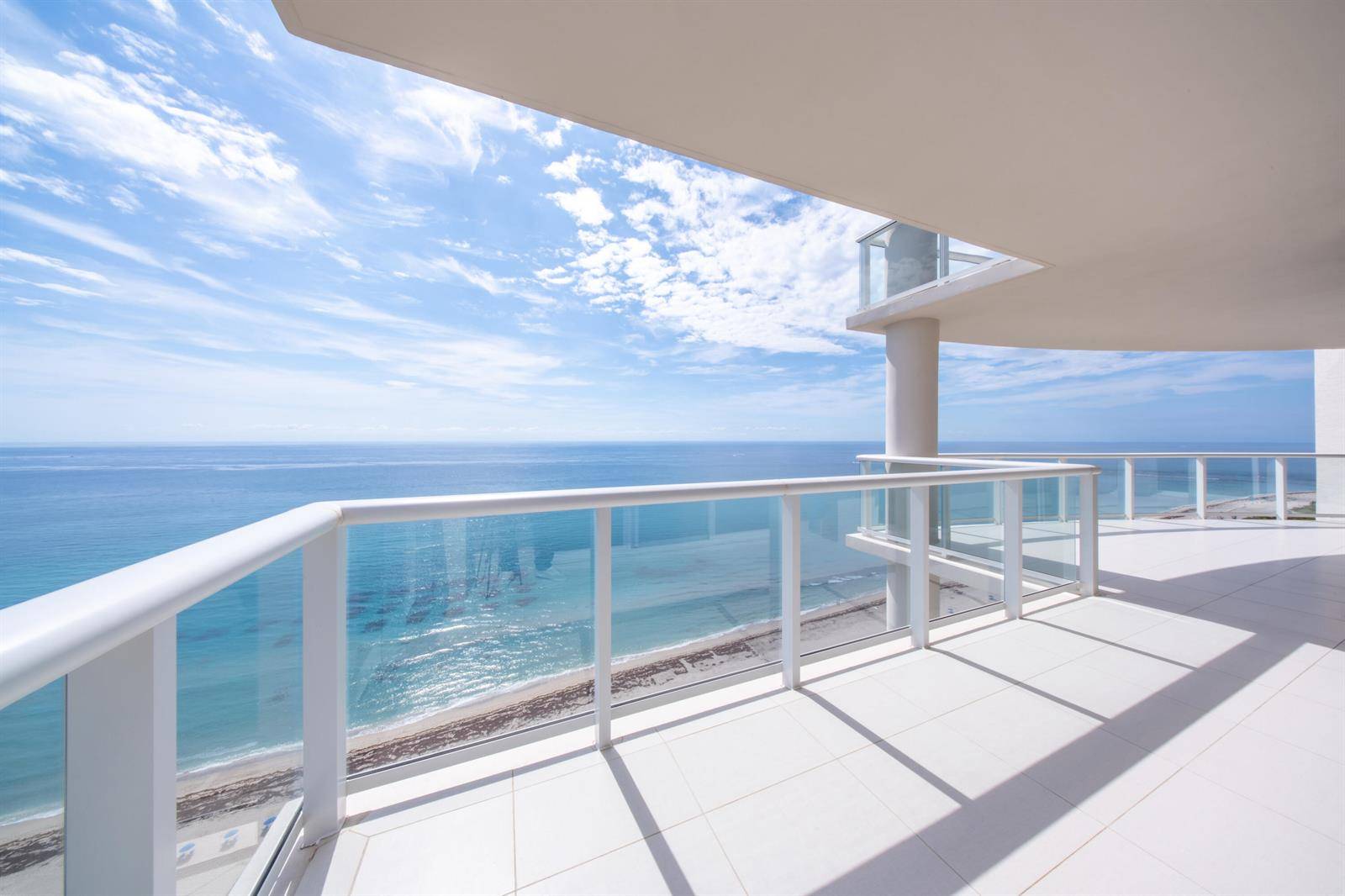 2700 N OceanRiviera Beach - Condo condo unit 2503a - picture