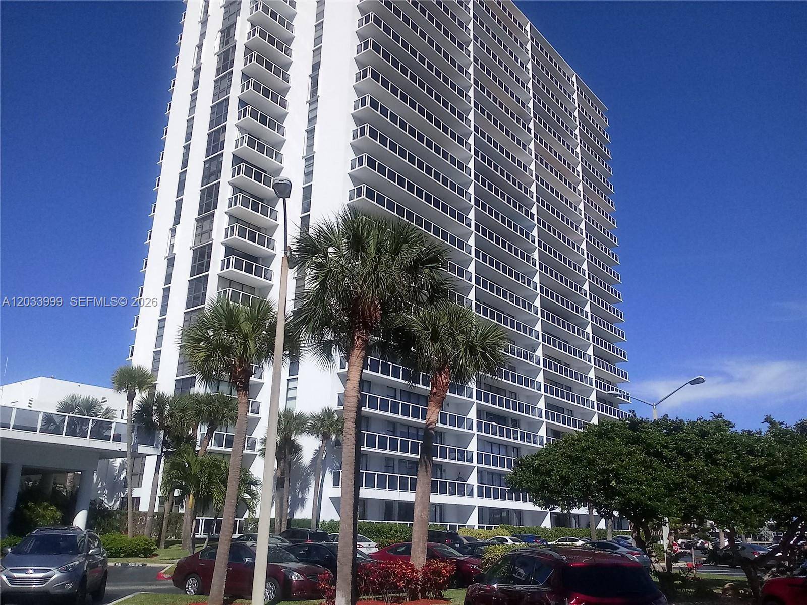 20505 E Country Club DrAventura - WATERVIEW CONDO,WATERVIEW condo unit 237 - picture