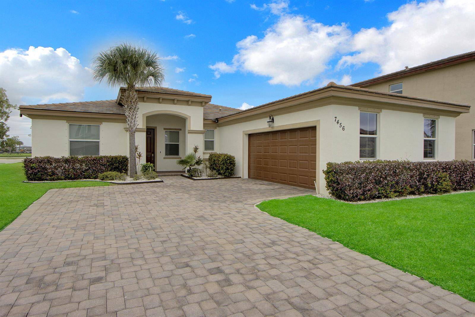 7456 NW GreenspringPort St. Lucie - picture