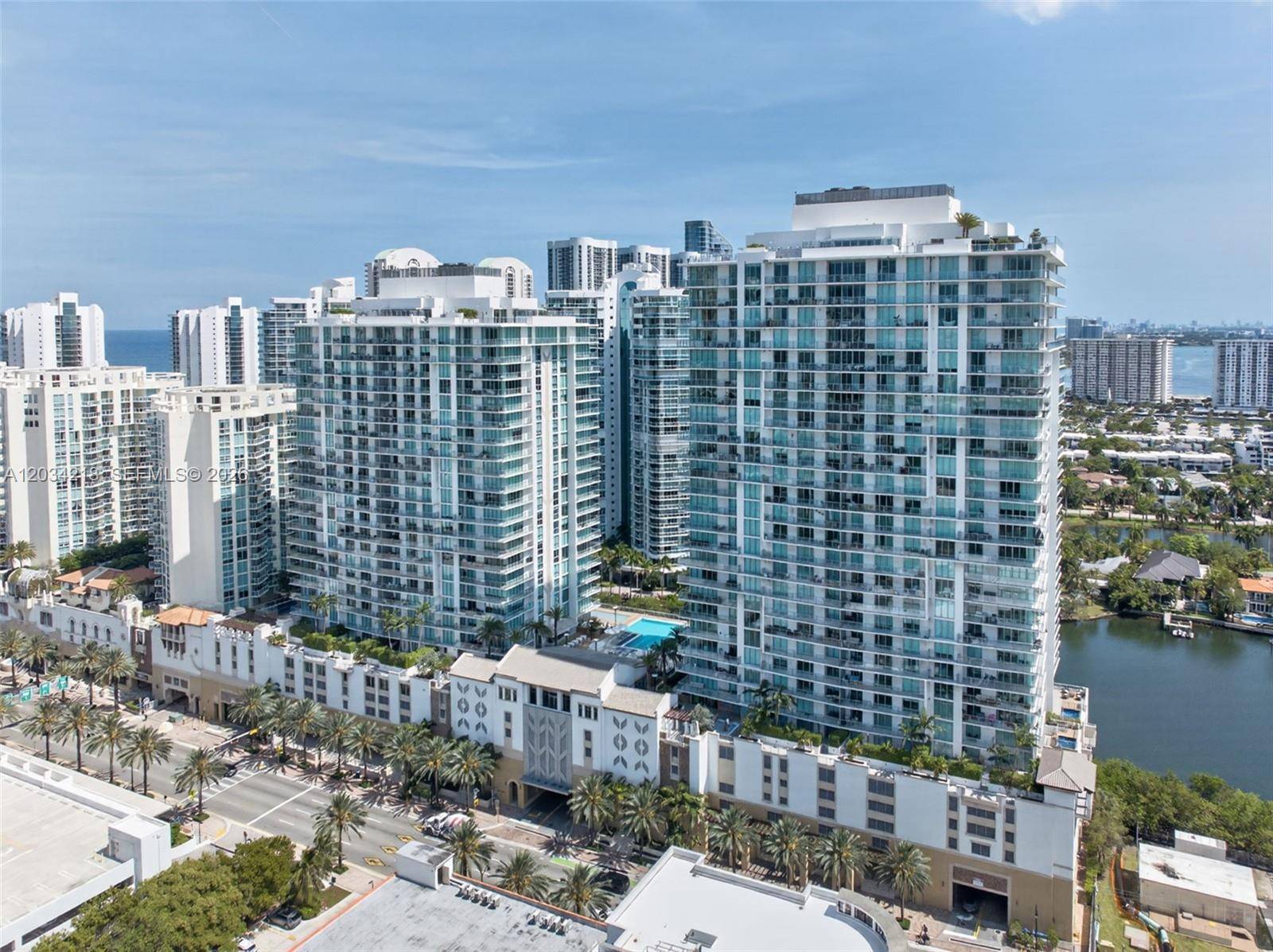 300 Sunny Isles BlvdSunny Isles Beach - PARQUE TOWERS CONDO condo unit 4-1902 - picture