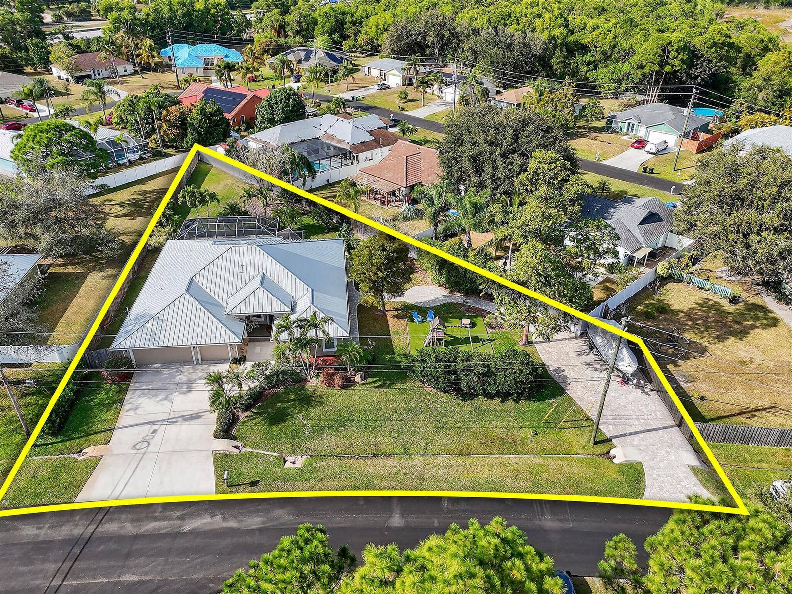 3221 SE QuayPort St. Lucie - picture