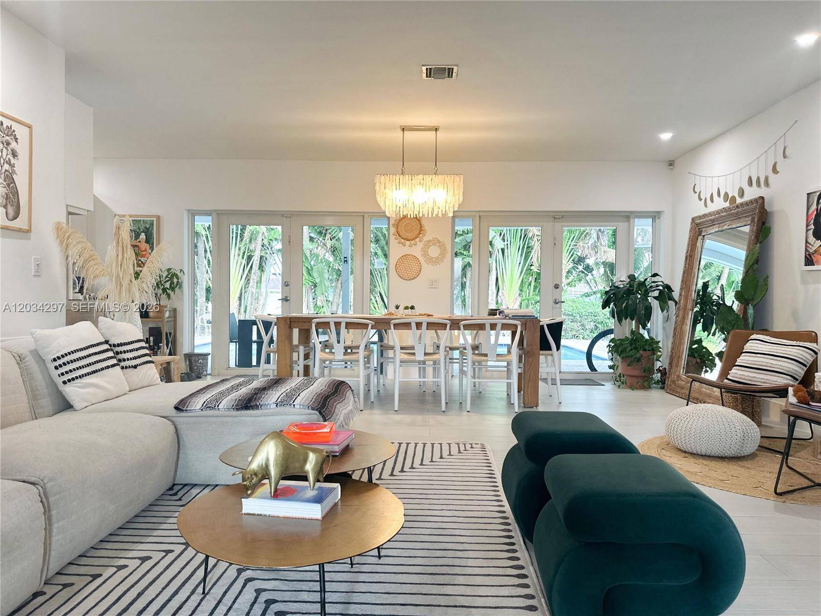 20931 NE 24th AveMiami - picture