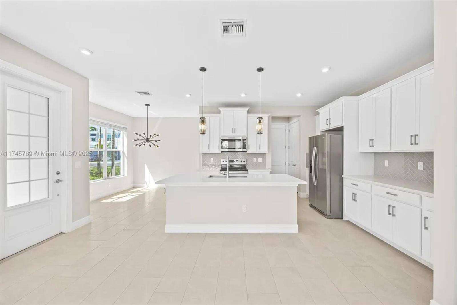 3552 NW SolangeJensen Beach - picture