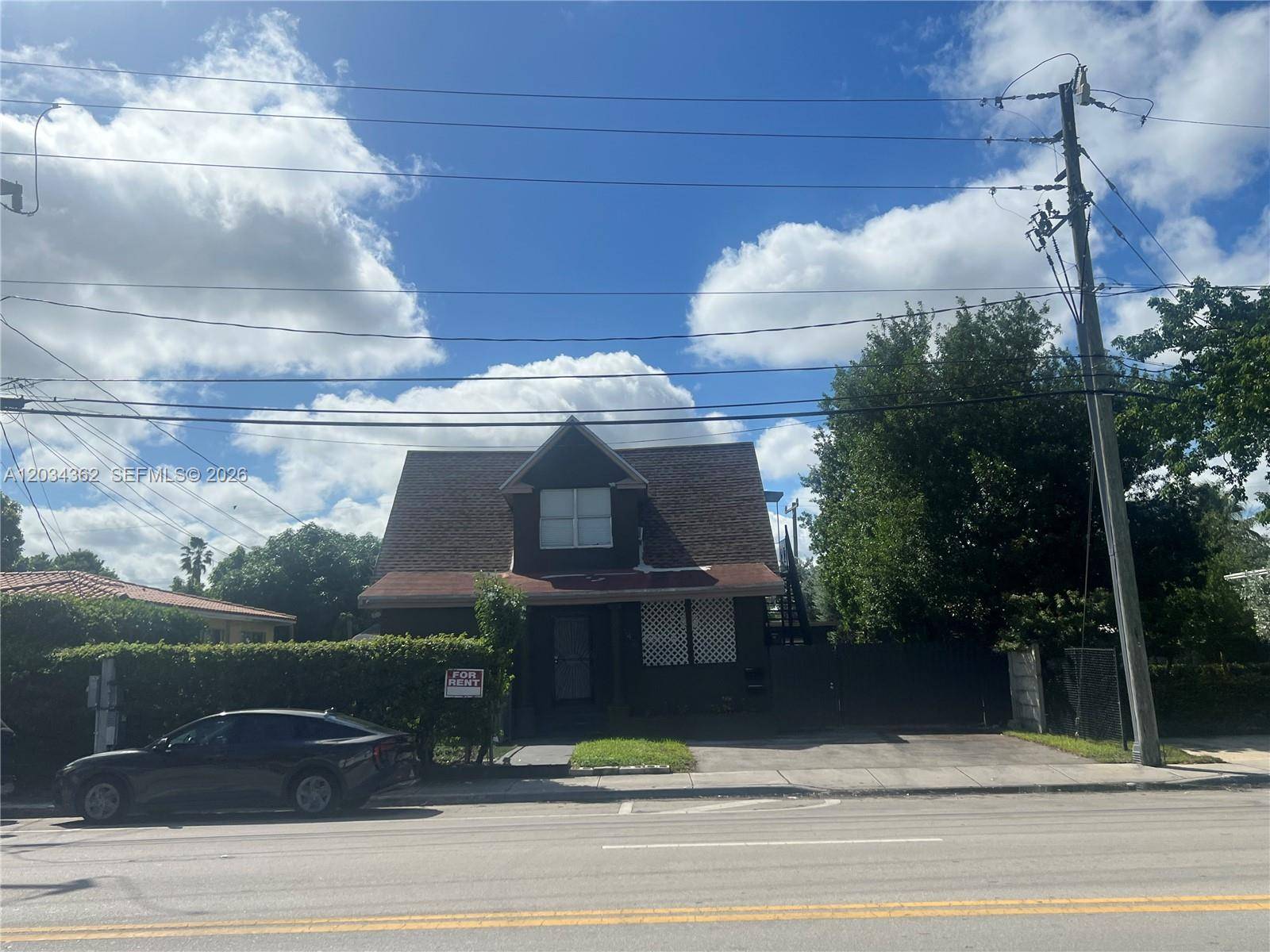 842 SW 12th AveMiami - picture
