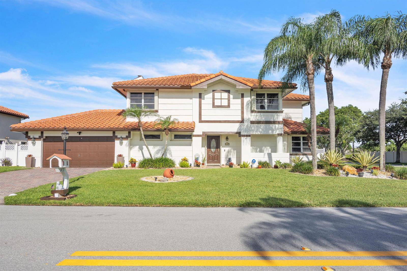 6431 Olde MoatDavie - picture