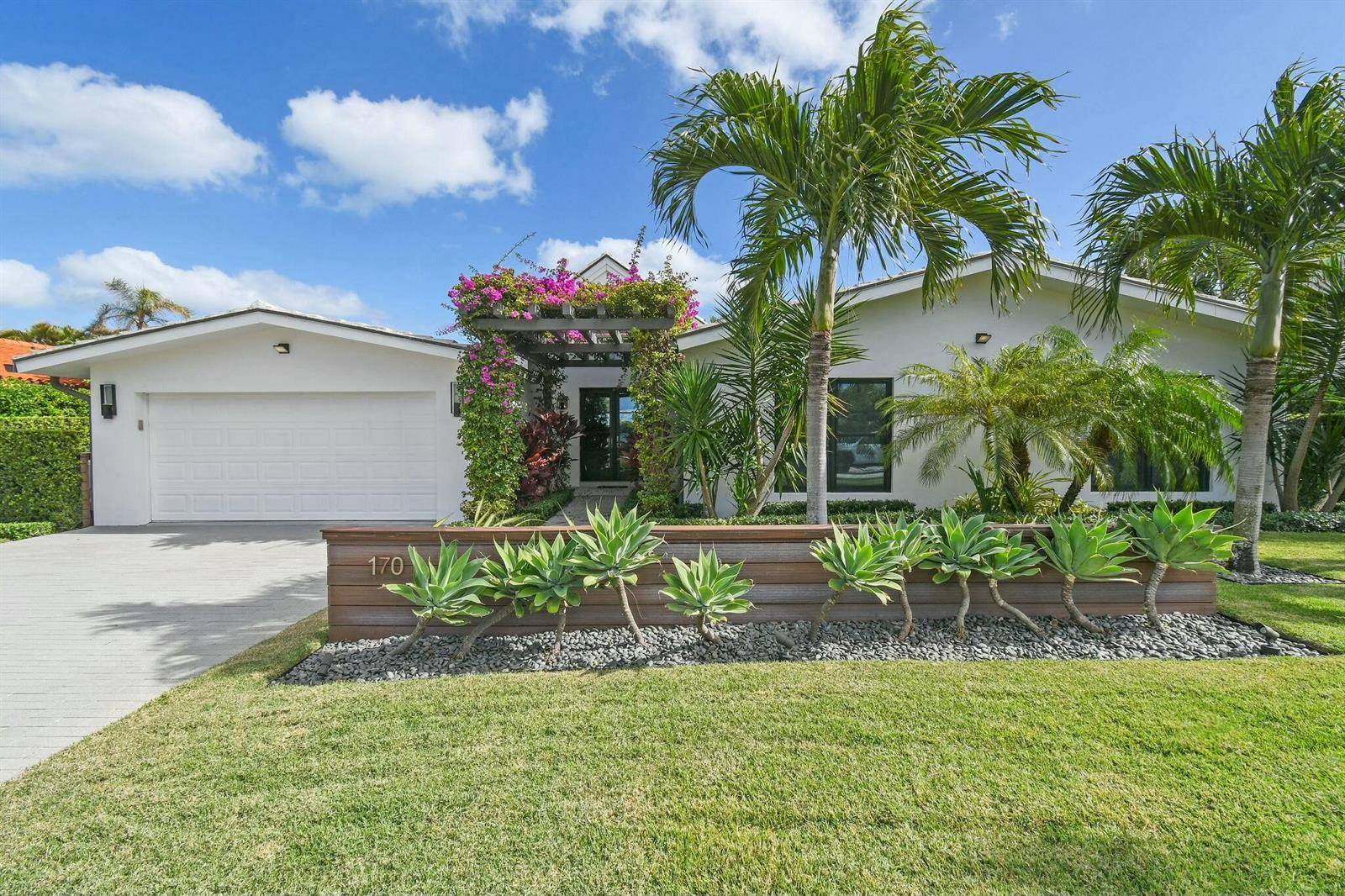 170 BeaconJupiter Inlet Colony - picture